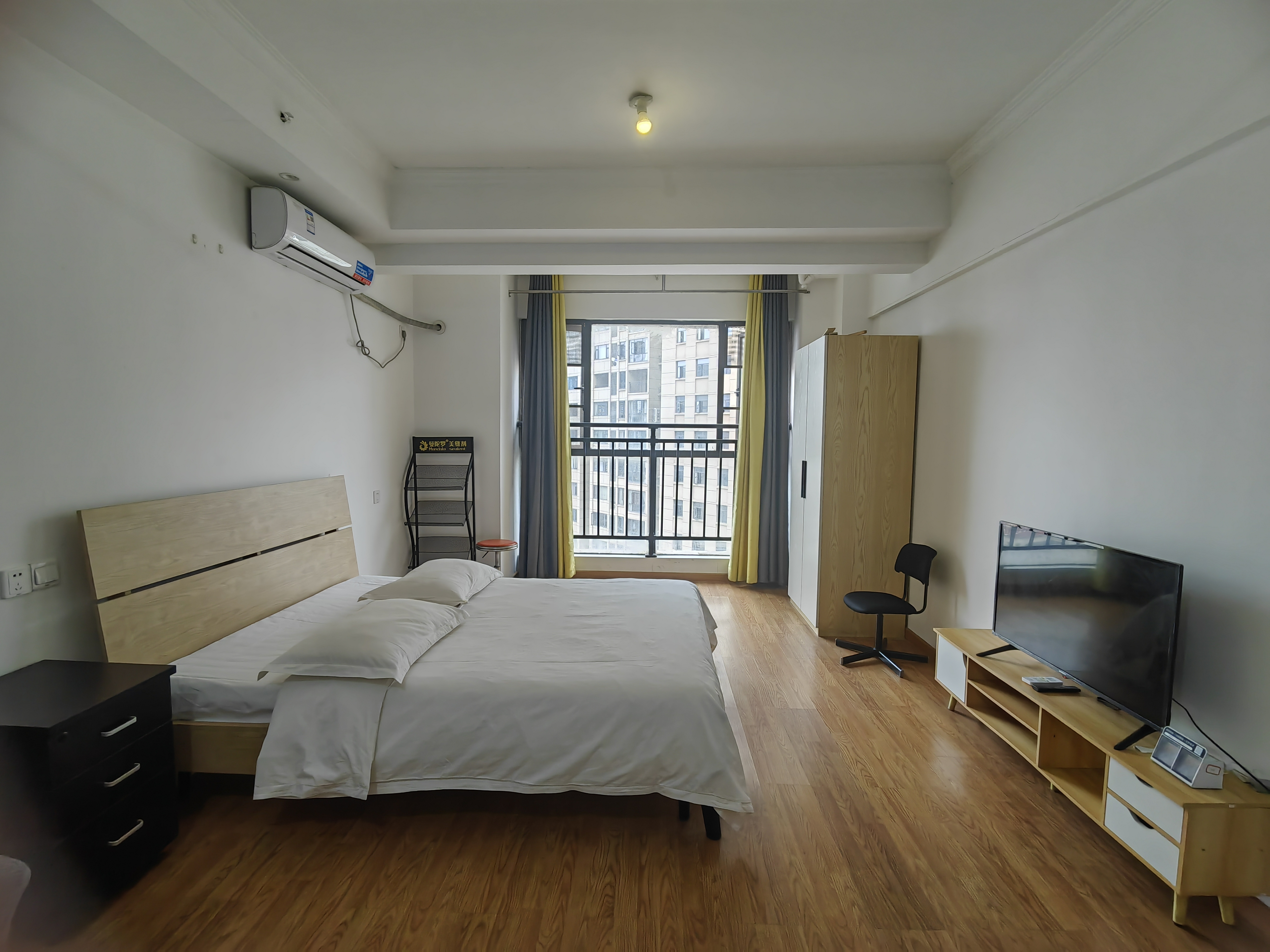 五江碧桂园城市广场 1室1厅1卫 1100.0元/月 五江碧桂园城市广场 1室1厅1卫 1100.0元/月室内图