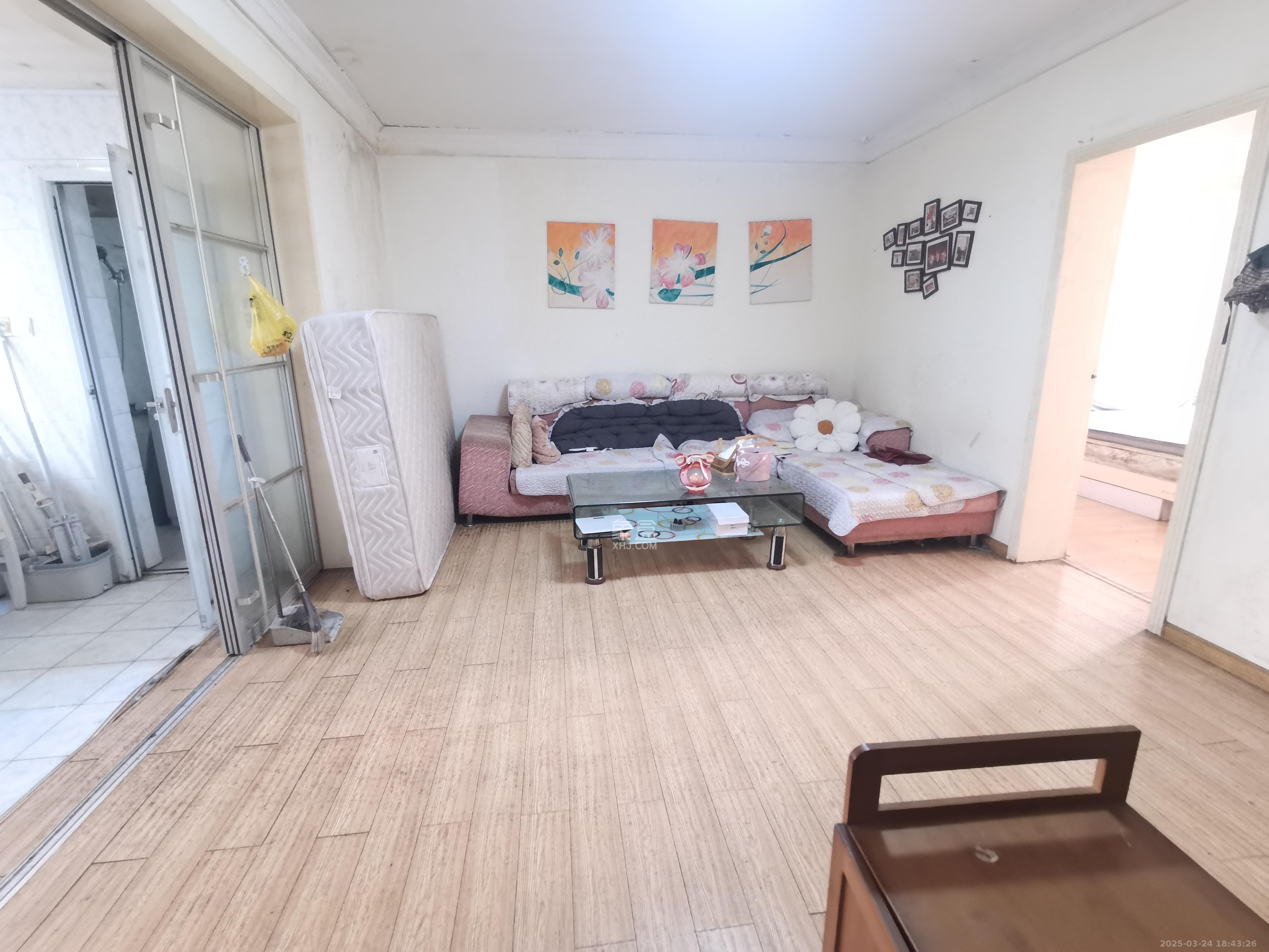 骆家坝小区  2室2厅1卫   1600.00元/月