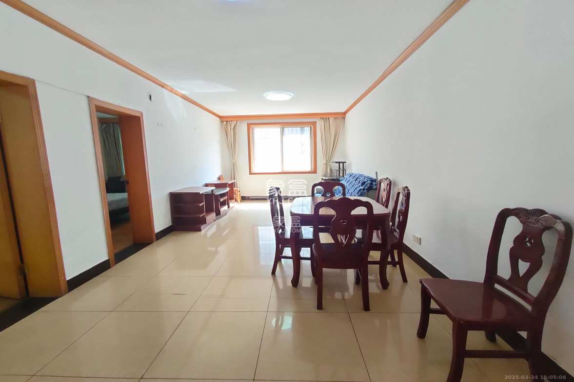 景芳苑  2室2厅1卫    1400.0元/月 景芳苑  2室2厅1卫    1400.0元/月室内图