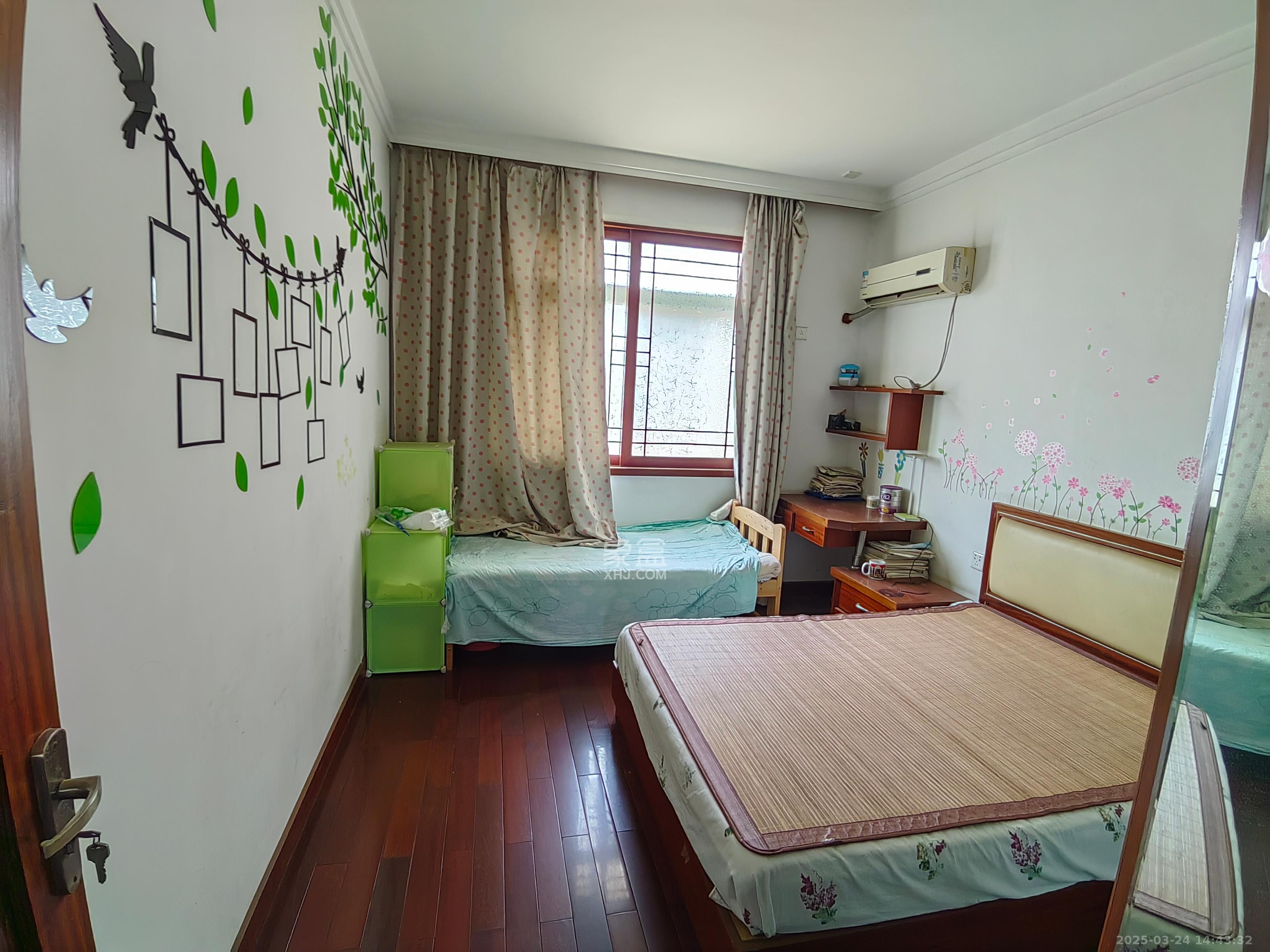 阳光苑 3室2厅2卫 1800.0元/月 阳光苑 3室2厅2卫 1800.0元/月室内图