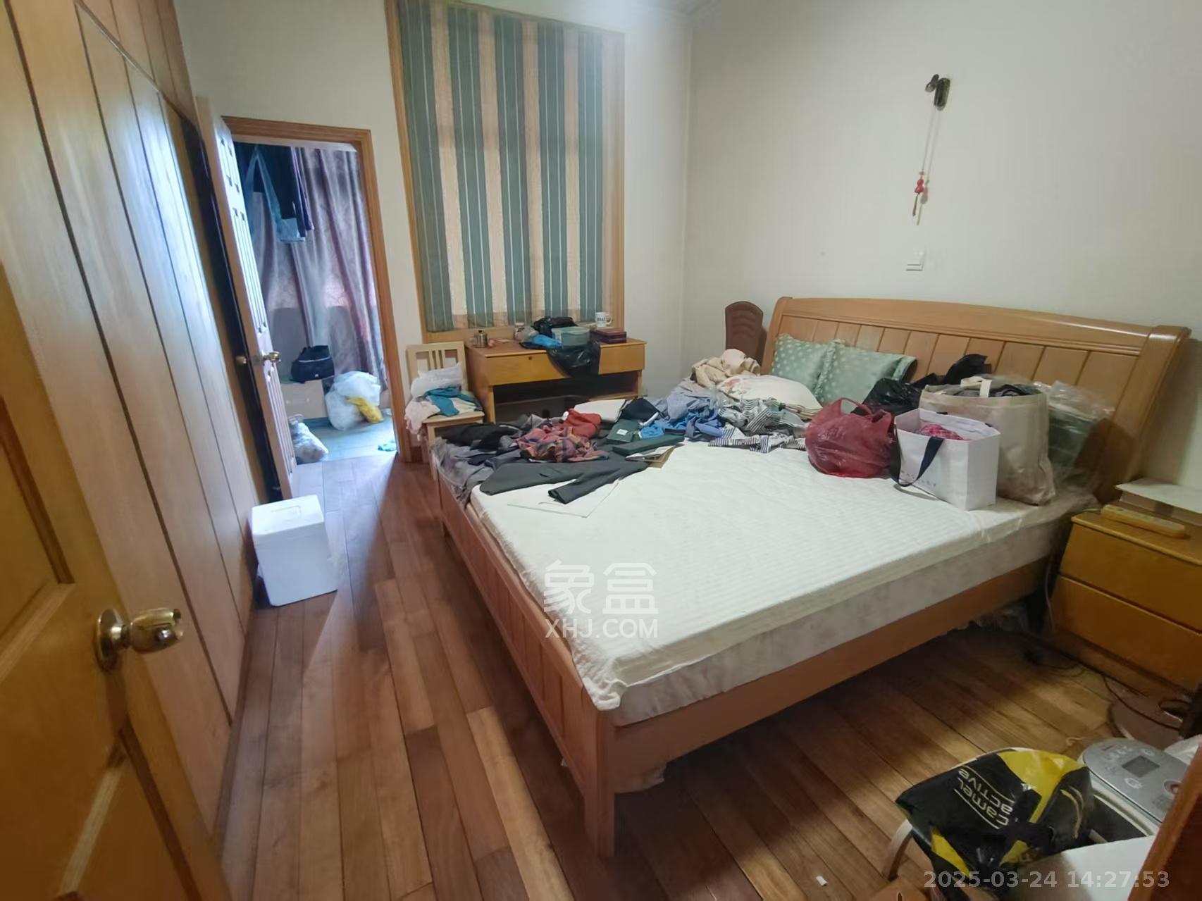 林业厅宿舍 3室2厅1卫 2200.0元/月 林业厅宿舍 3室2厅1卫 2200.0元/月室内图