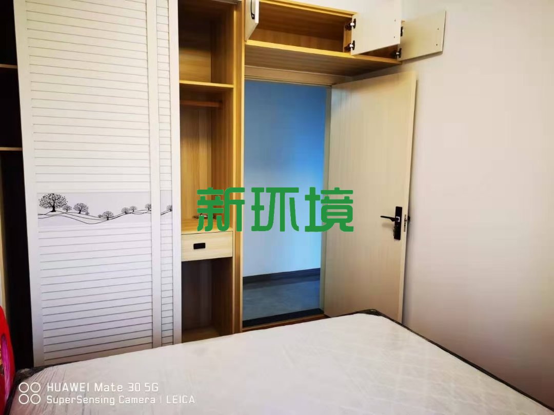 中天鹭鸶湾龙庭二期  3室2厅2卫   2000.00元/月室内图