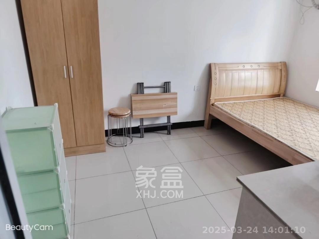 柏家塘小区 1室1厅1卫 950.0元/月 柏家塘小区 1室1厅1卫 950.0元/月室内图