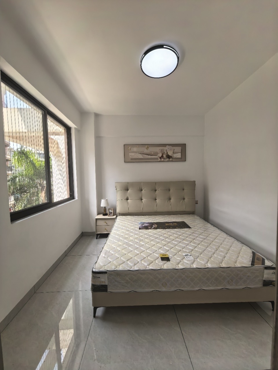 九九海景花园  2室1厅1卫    95.8万 九九海景花园  2室1厅1卫    95.8万客厅