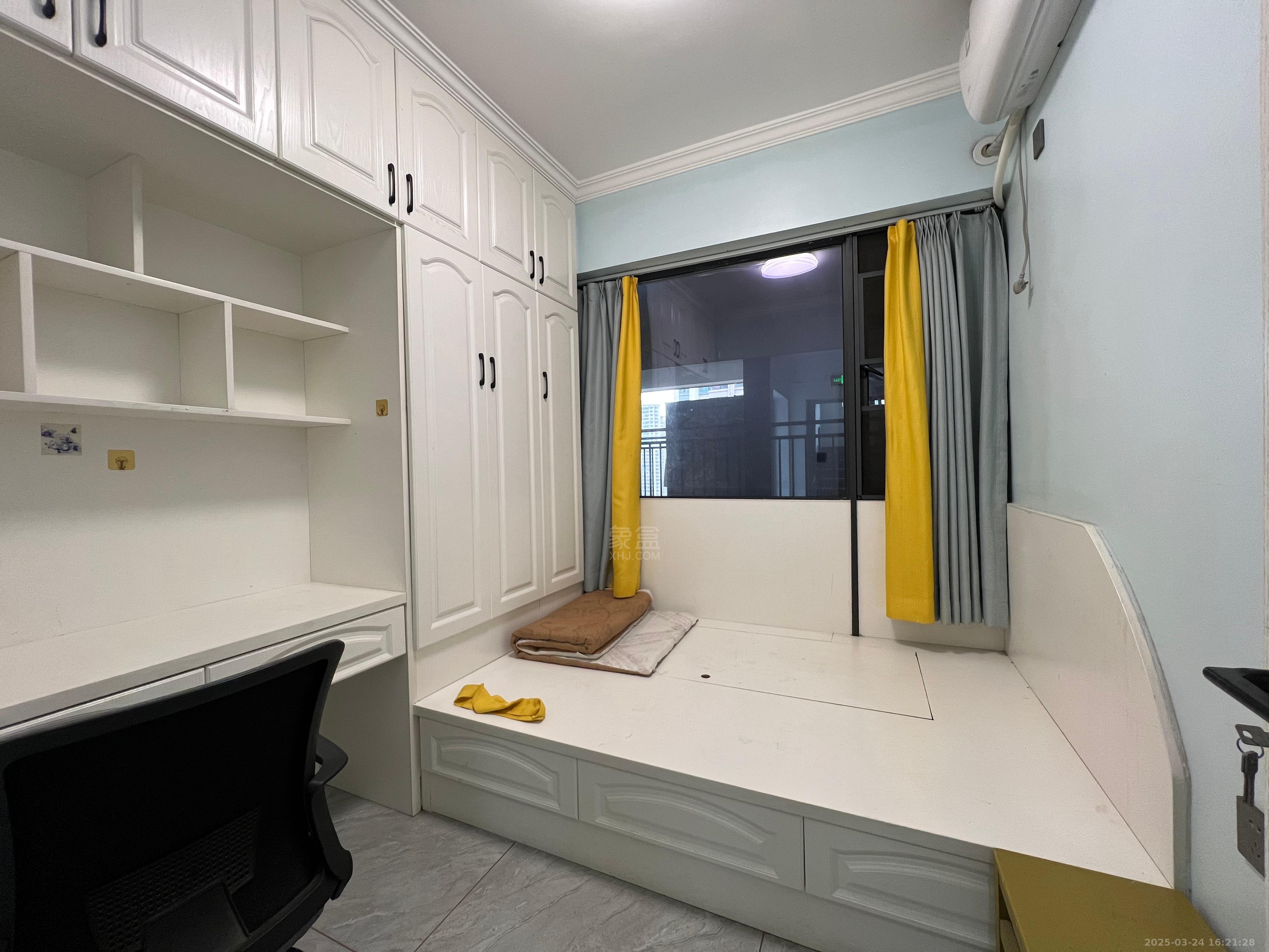 春藤小镇 3室2厅1卫 2000.0元/月 春藤小镇 3室2厅1卫 2000.0元/月室内图