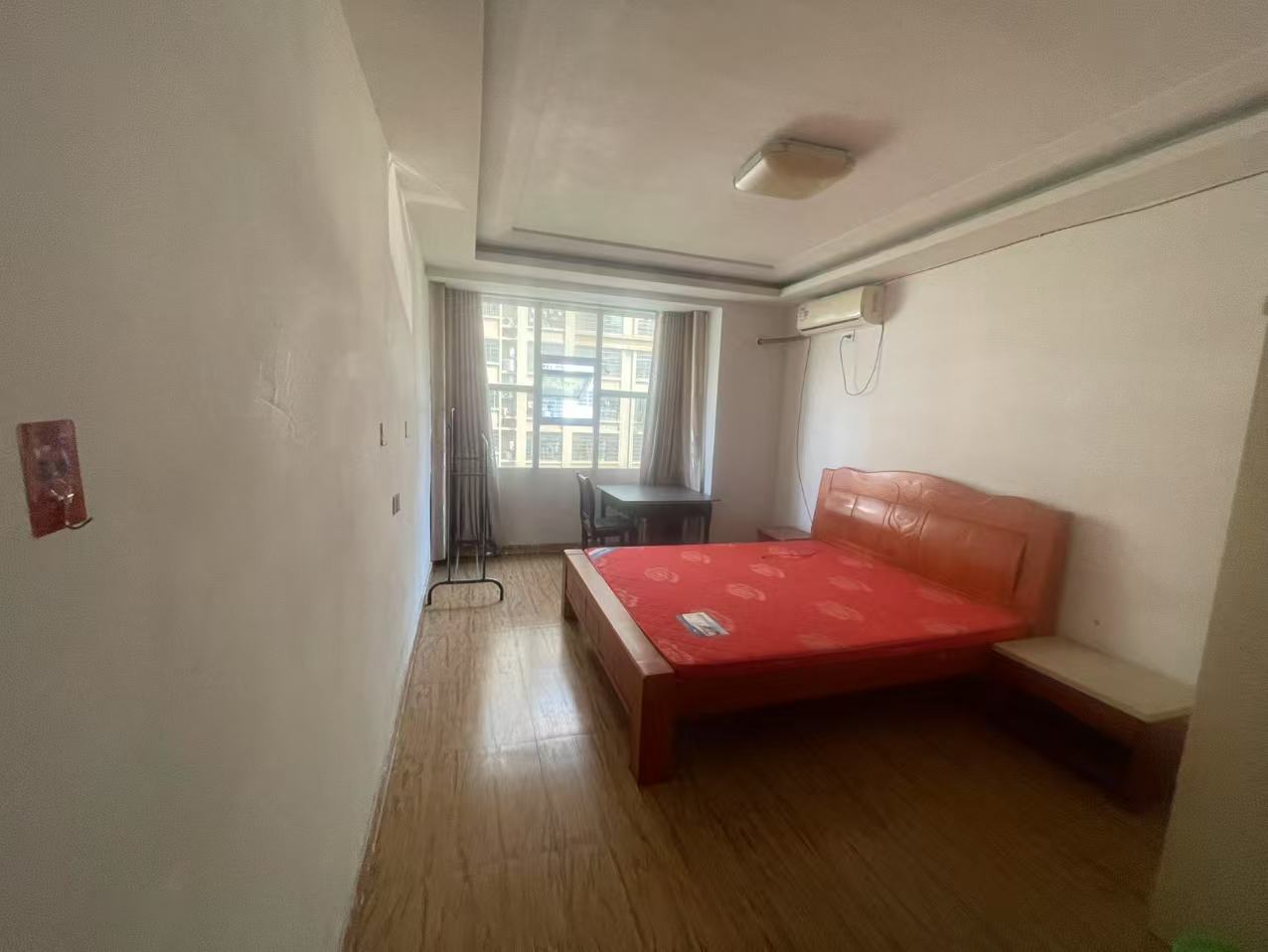 罗家小区西区 2室1厅2卫 900.0元/月 罗家小区西区 2室1厅2卫 900.0元/月室内图