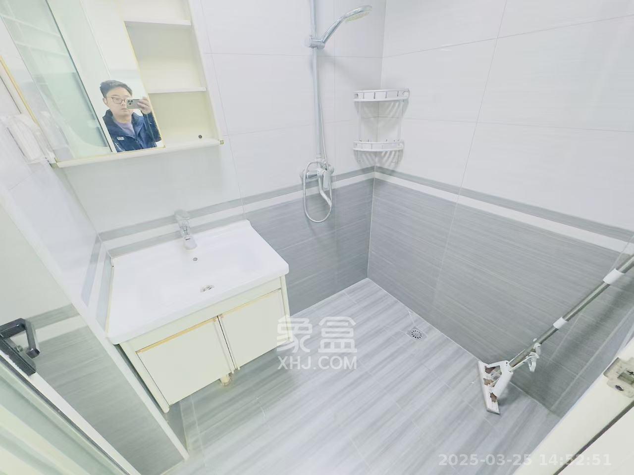 龙湖湘江星座（祺鑫星座公寓）  1室1厅1卫   1700.00元/月室内图