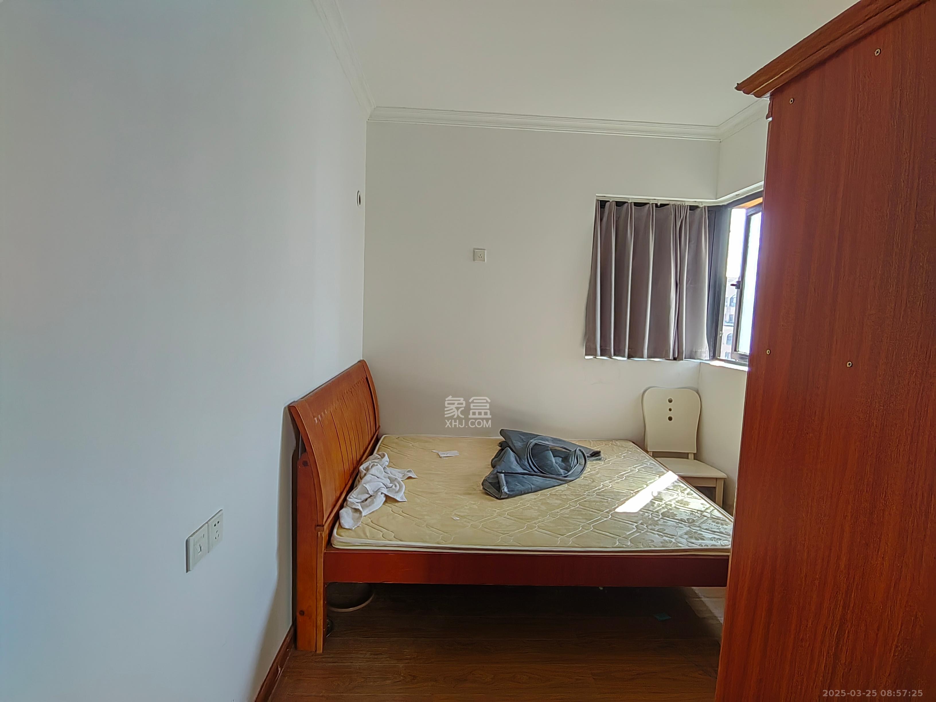 中信凯旋蓝岸(中信新城三期) 3室2厅1卫 1680.0元/月 中信凯旋蓝岸(中信新城三期) 3室2厅1卫 1680.0元/月室内图