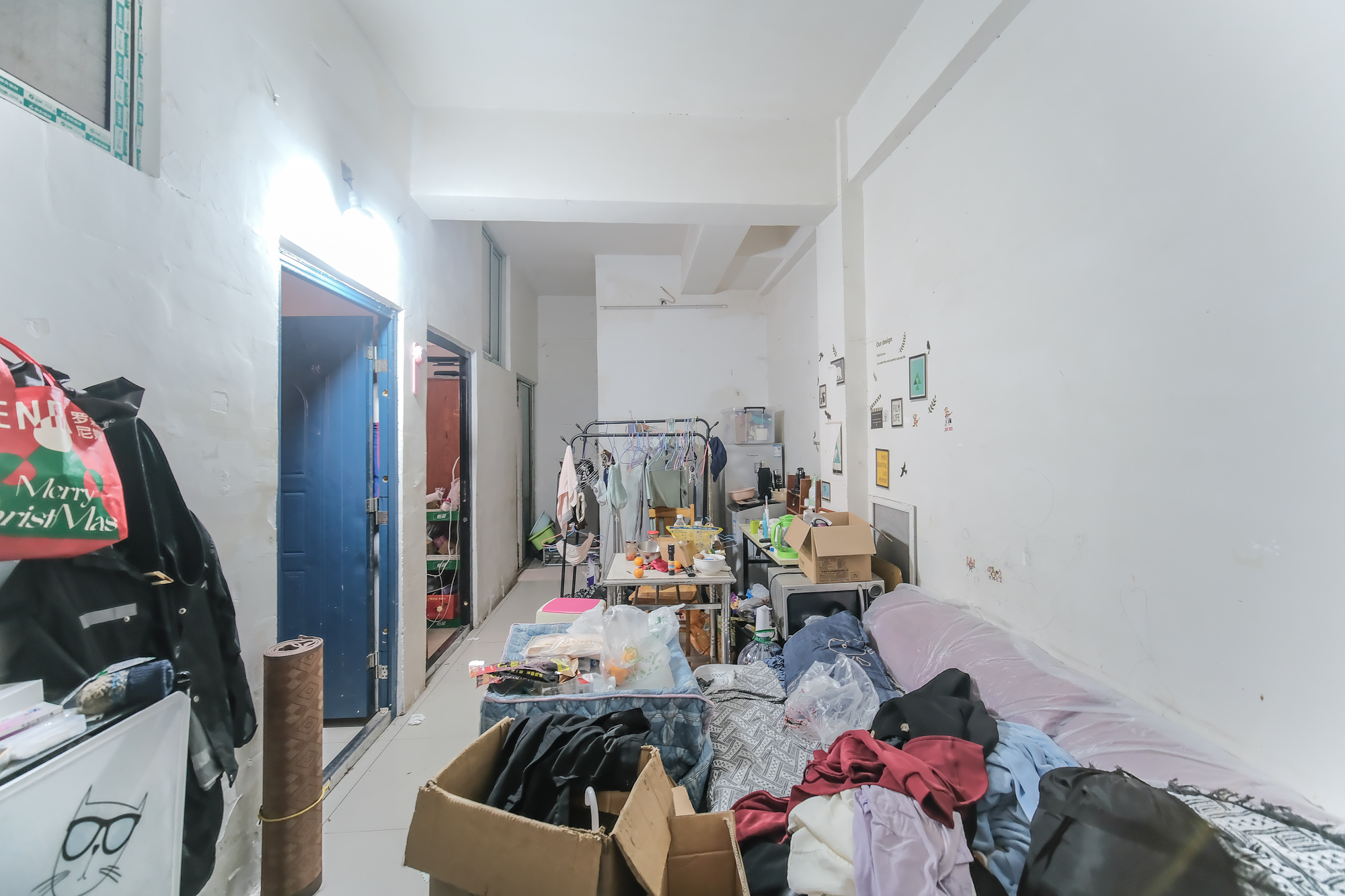 金鹰机电大市场  2室2厅1卫    17.8万 金鹰机电大市场  2室2厅1卫    17.8万客厅