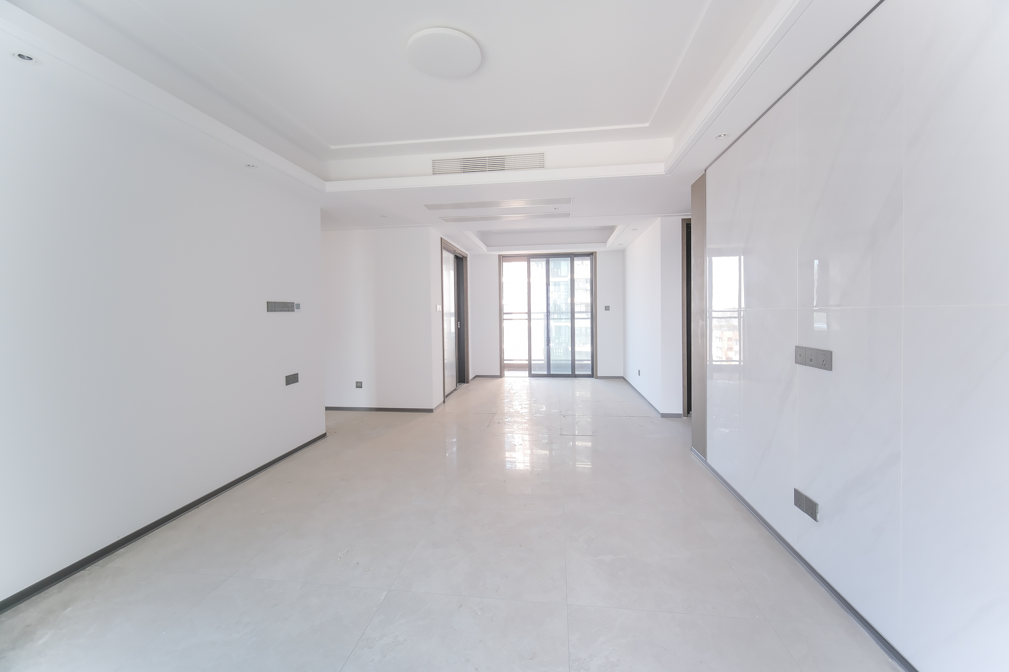 荣盛锦绣学府  3室2厅2卫    100.0万 荣盛锦绣学府  3室2厅2卫    100.0万客厅