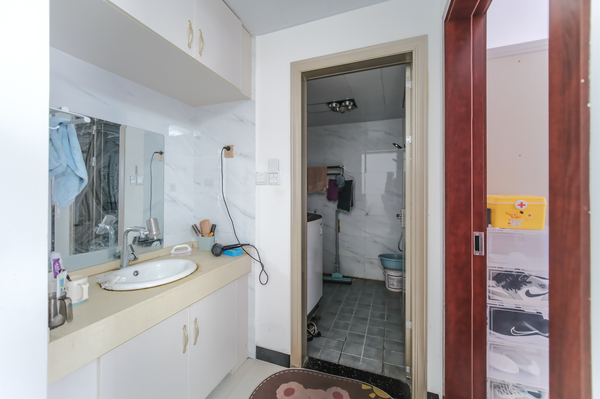 荣盛花语城  2室2厅1卫    45.0万 荣盛花语城  2室2厅1卫    45.0万卫生间