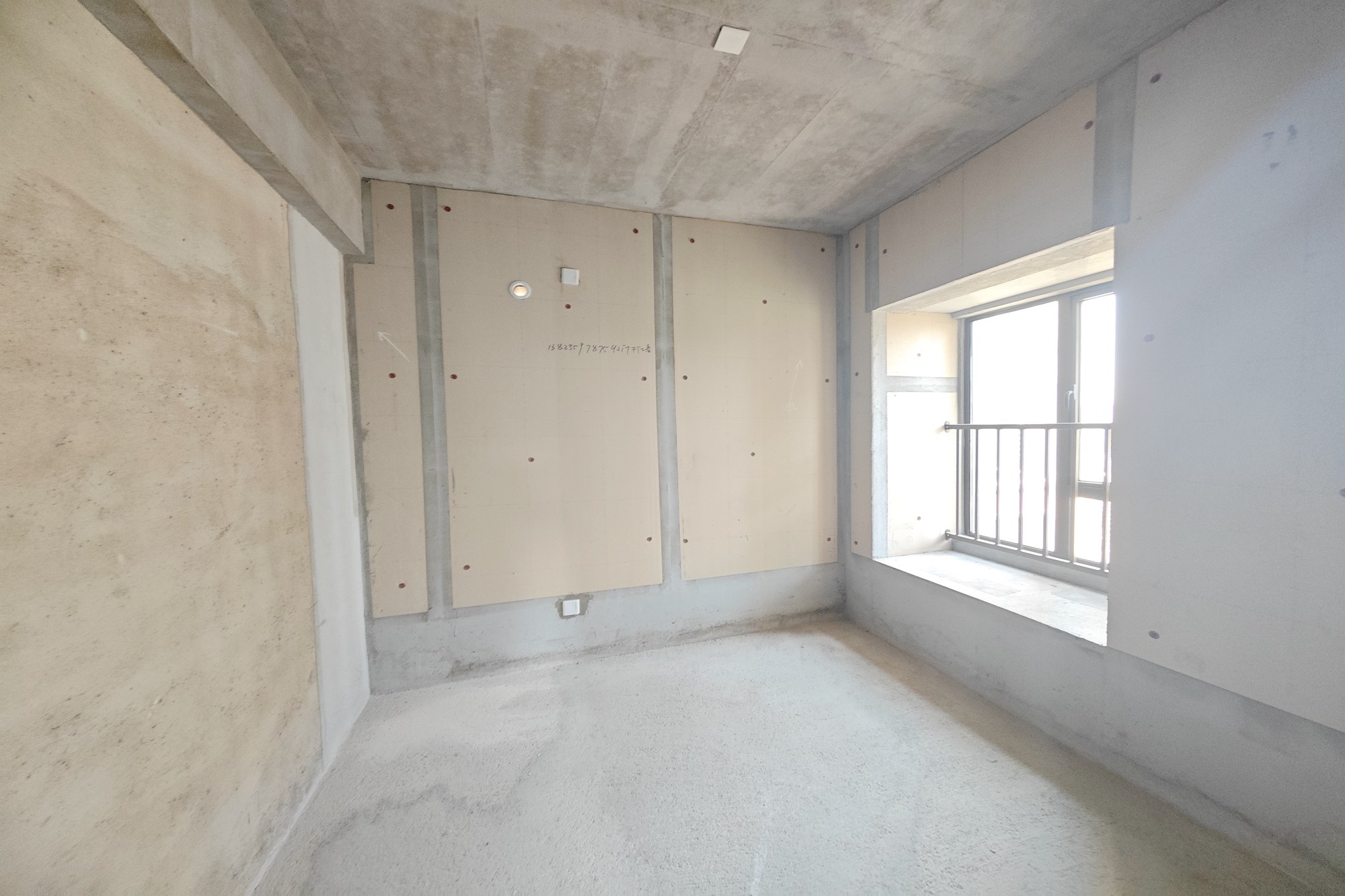 国欣向荣府  4室2厅2卫    148.0万 国欣向荣府  4室2厅2卫    148.0万卧室