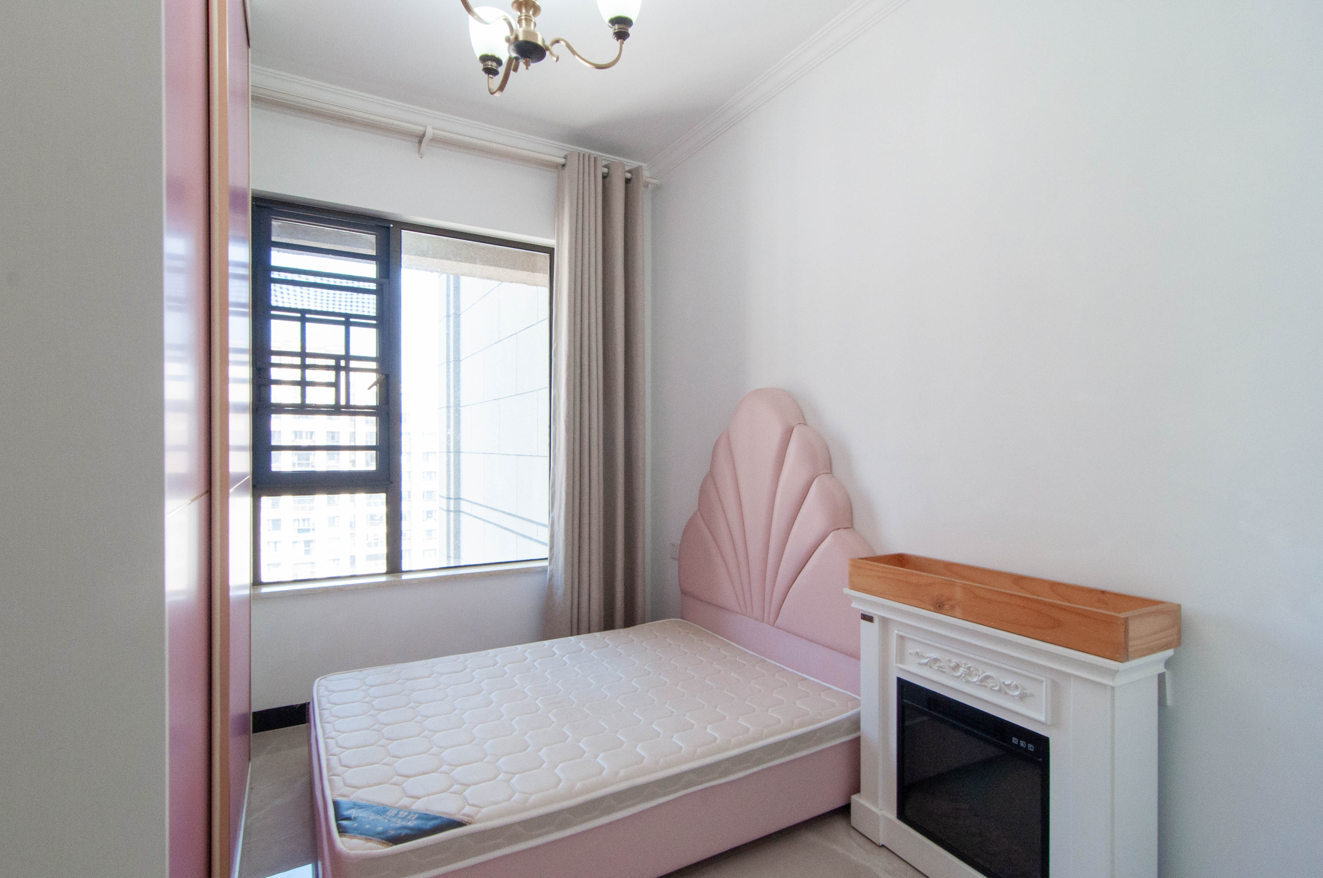 金茂梅溪湖  4室2厅2卫    280.0万 金茂梅溪湖  4室2厅2卫    280.0万其他