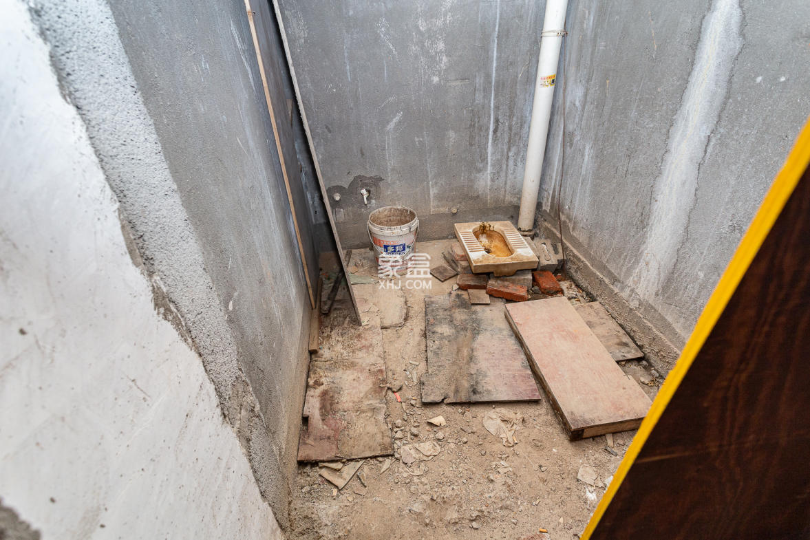 南山苏迪亚诺 8室3厅6卫 518.0万 南山苏迪亚诺 8室3厅6卫 518.0万卫生间