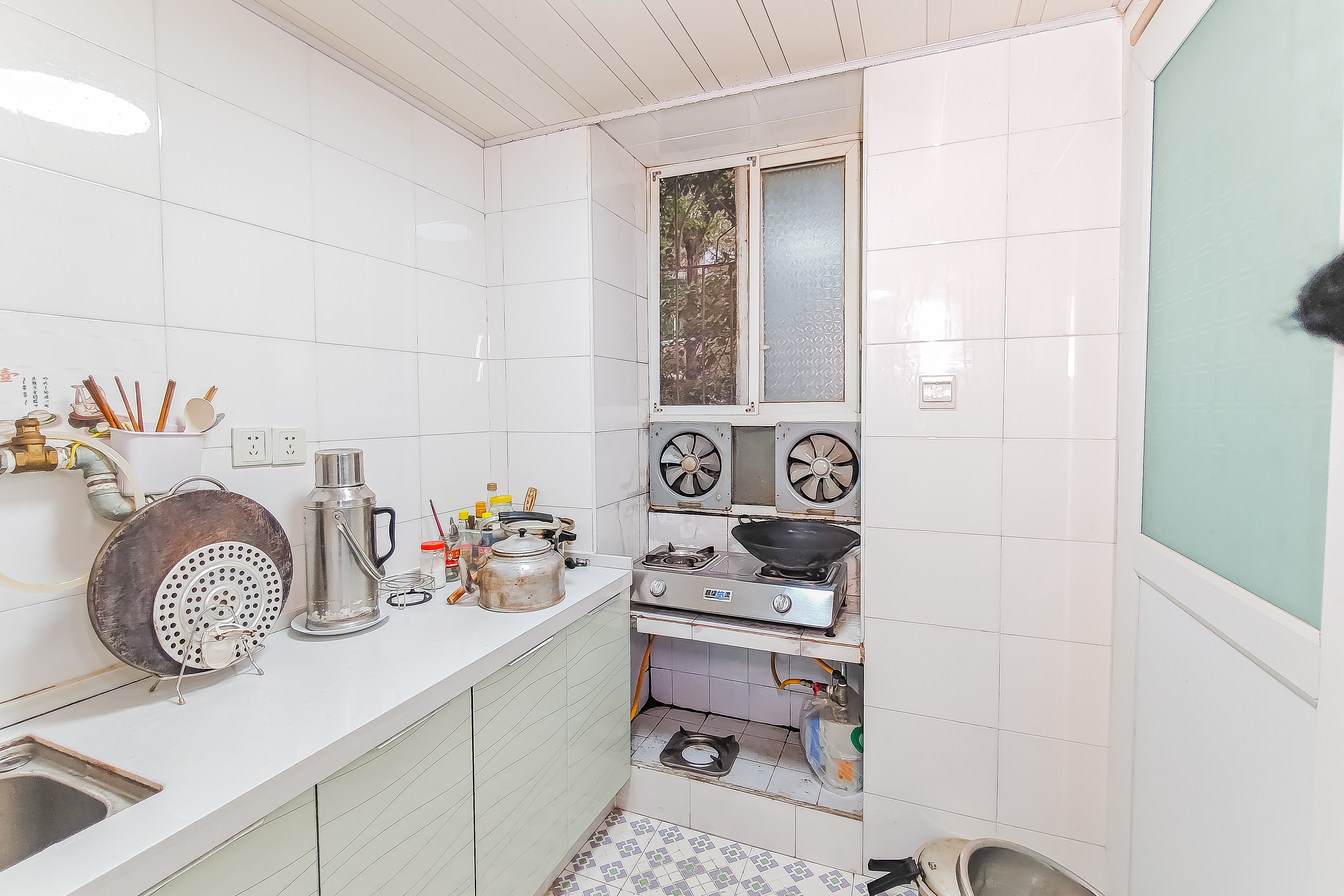 曙光中路邮政宿舍 3室2厅1卫 56.0万 曙光中路邮政宿舍 3室2厅1卫 56.0万其他