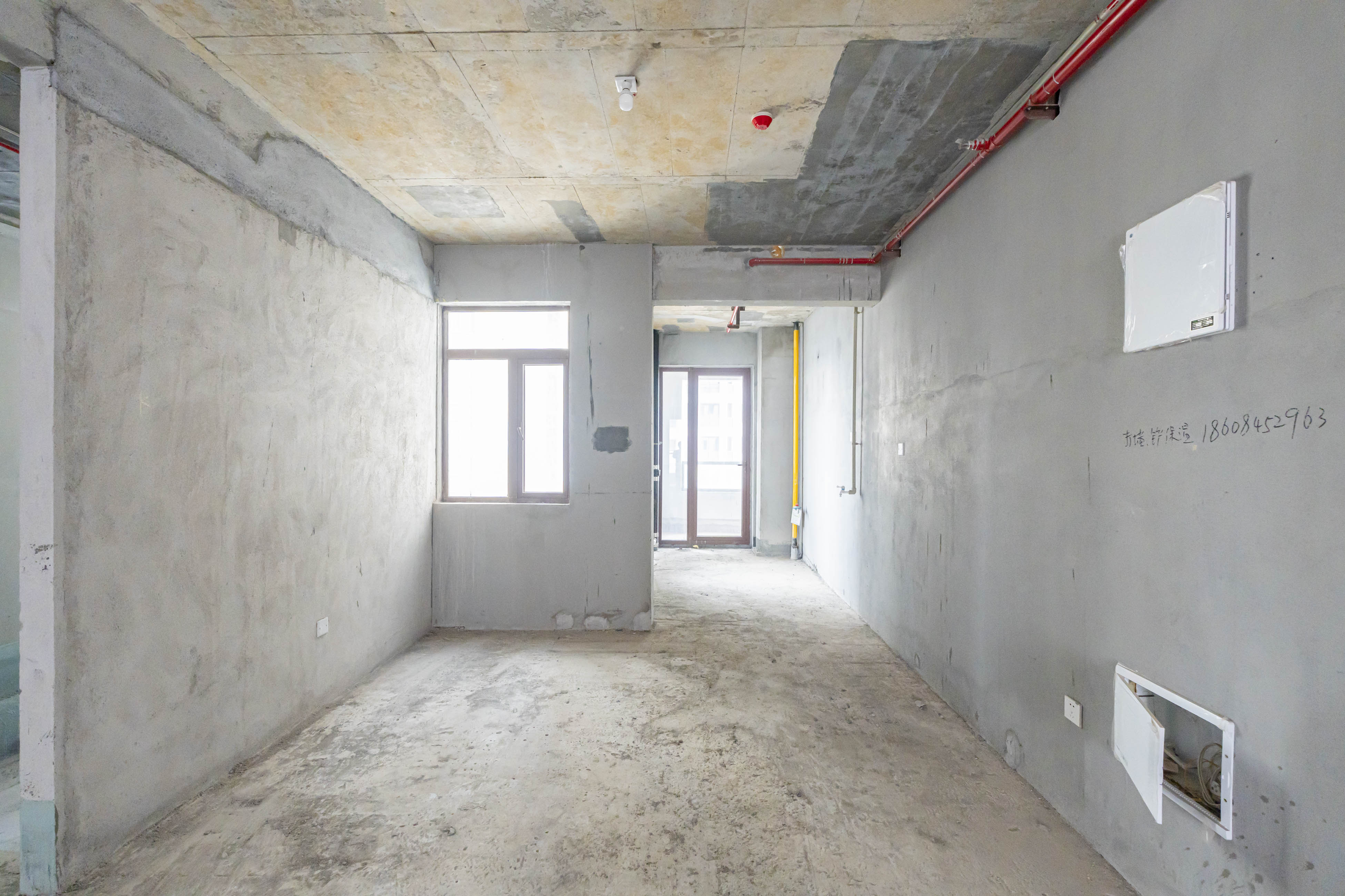 富兴时代御城  4室2厅1卫    318.0万 富兴时代御城  4室2厅1卫    318.0万客厅