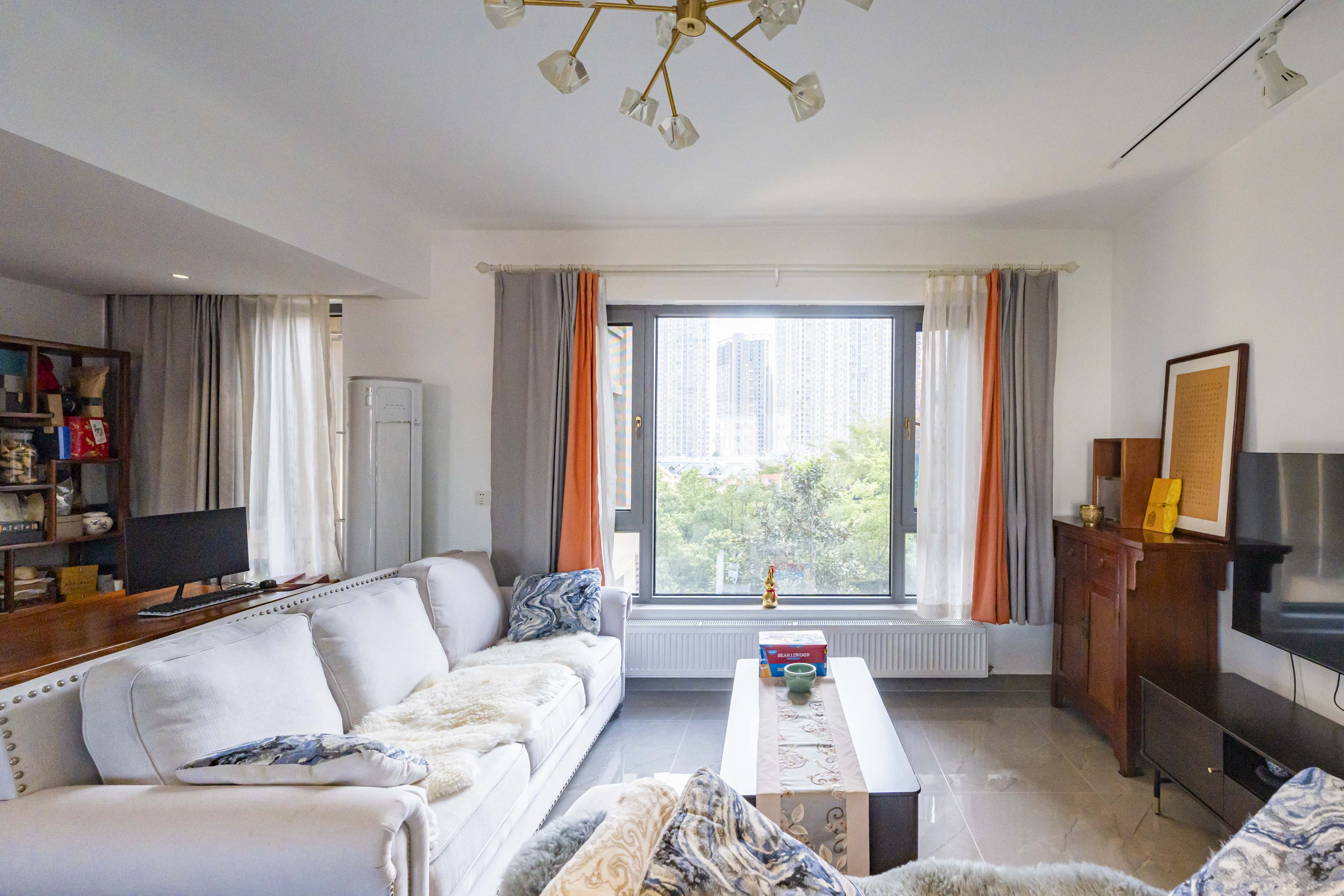 维一星城原山苑 2室2厅2卫 125.0万 维一星城原山苑 2室2厅2卫 125.0万客厅