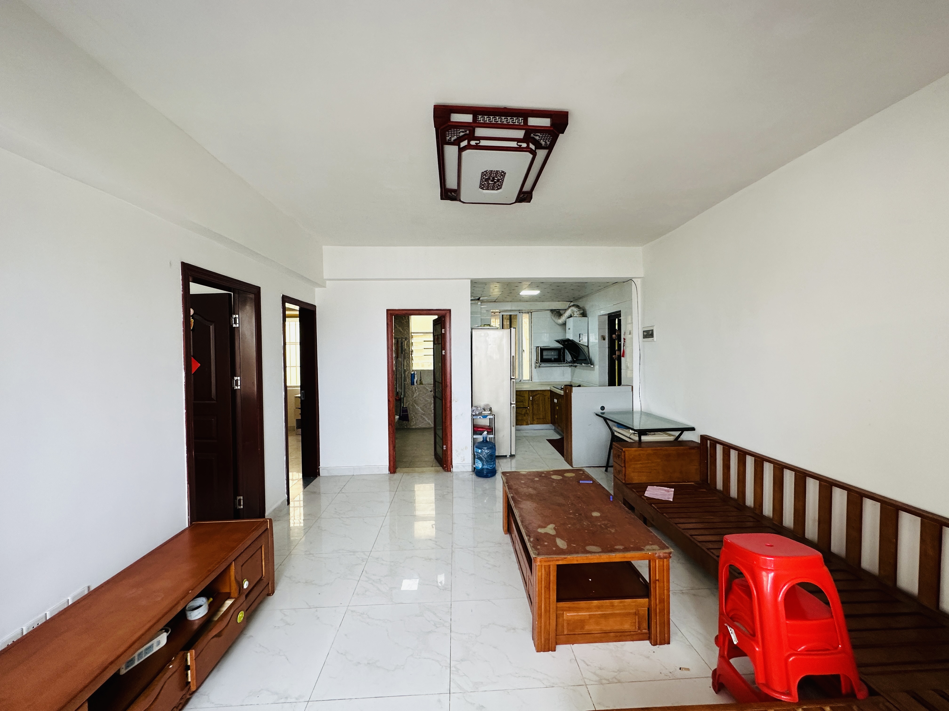 海建中远航运宿舍(义龙后路9号) 2室2厅1卫 73.0万 海建中远航运宿舍(义龙后路9号) 2室2厅1卫 73.0万客厅