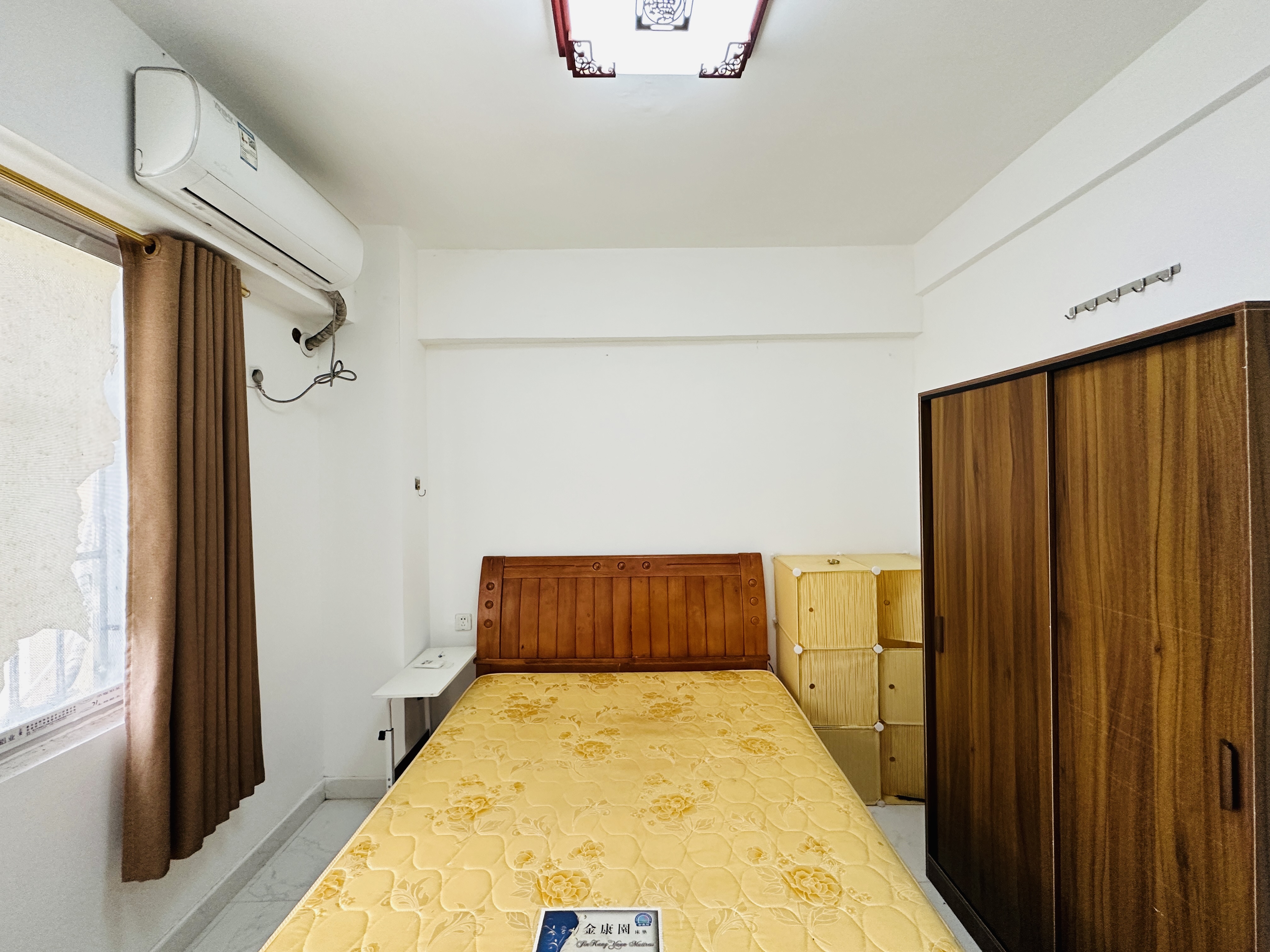 海建中远航运宿舍(义龙后路9号) 2室2厅1卫 73.0万 海建中远航运宿舍(义龙后路9号) 2室2厅1卫 73.0万卧室