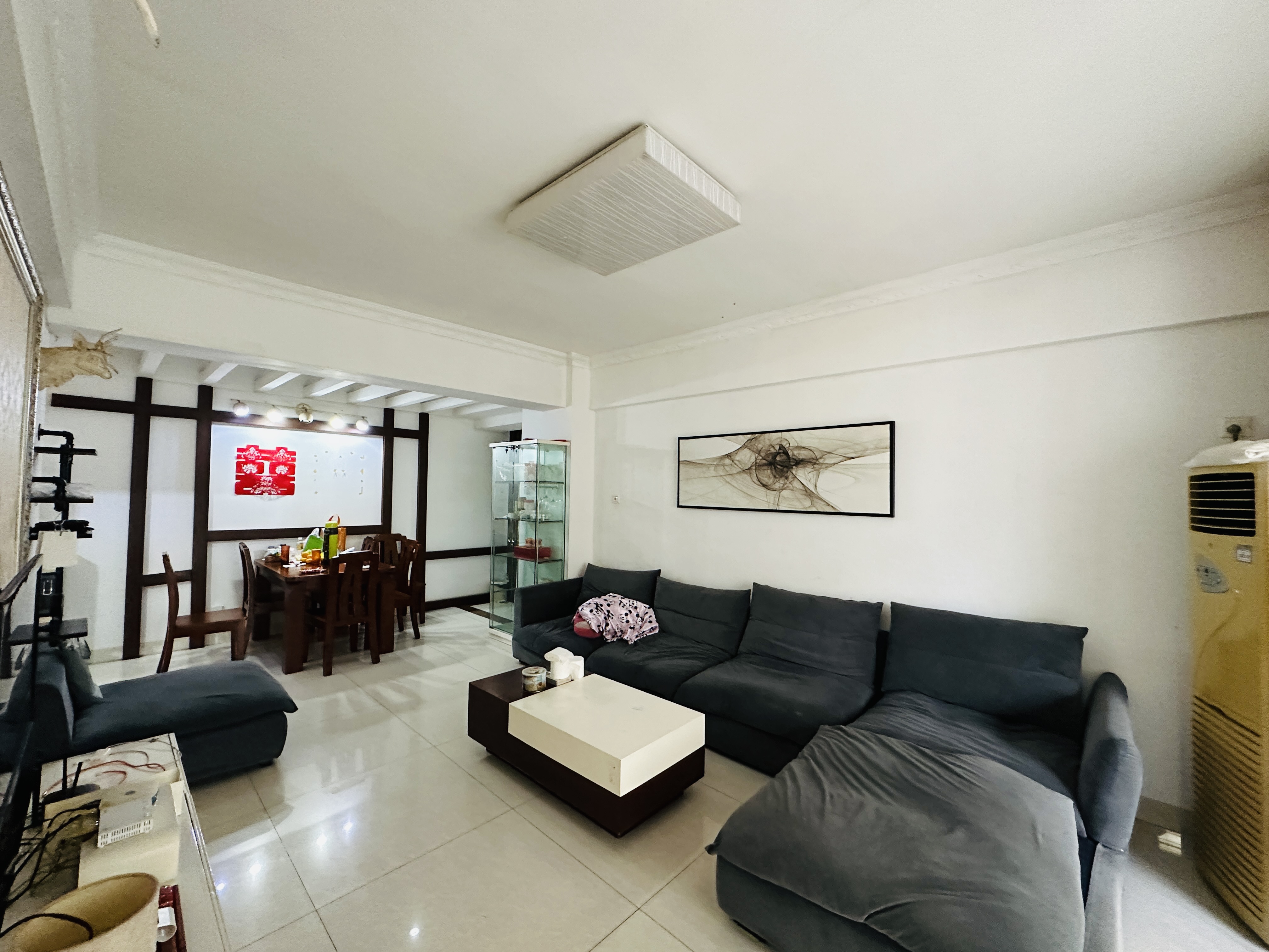 燕兴城 2室2厅1卫 116.0万 燕兴城 2室2厅1卫 116.0万客厅