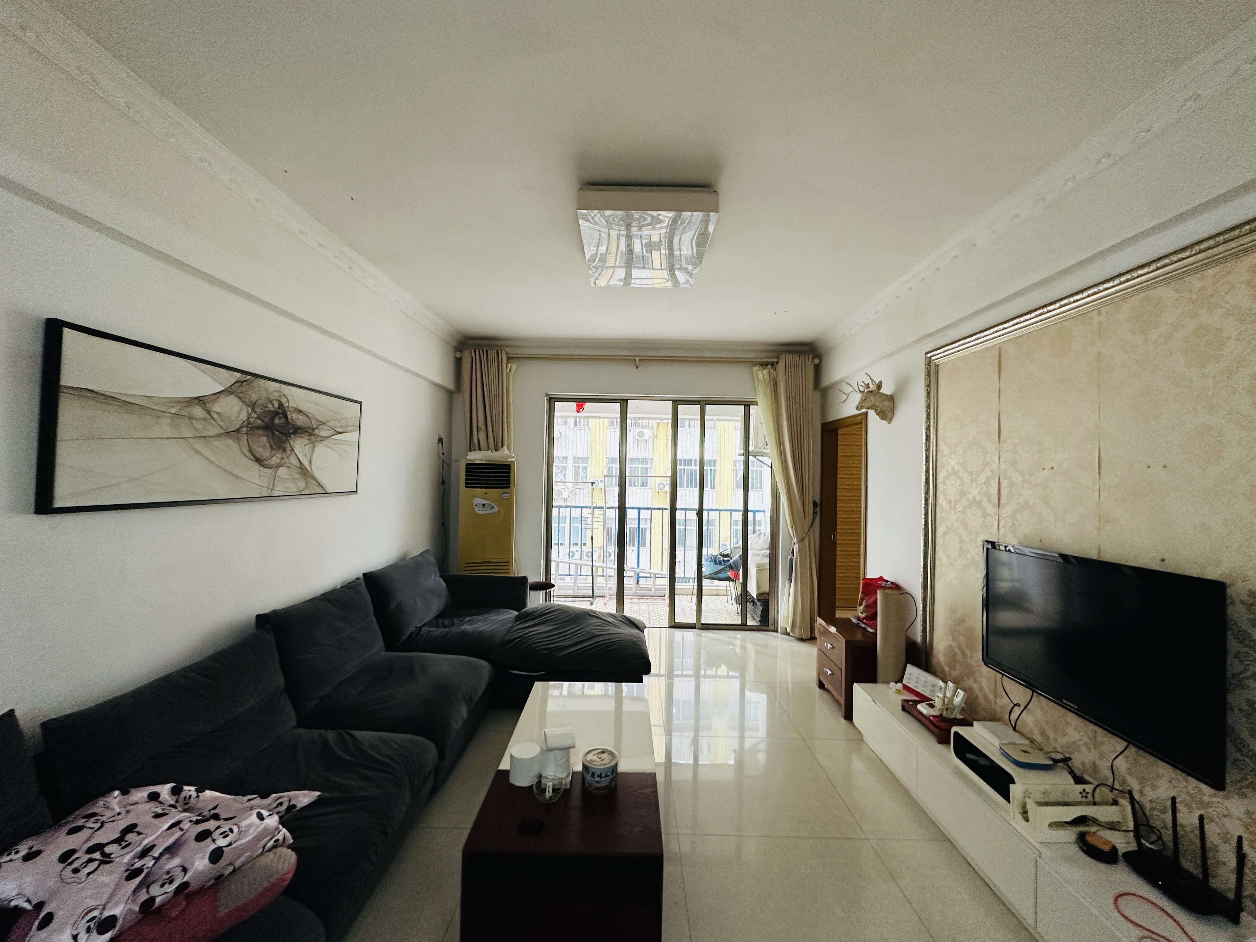 燕兴城 2室2厅1卫 116.0万 燕兴城 2室2厅1卫 116.0万客厅