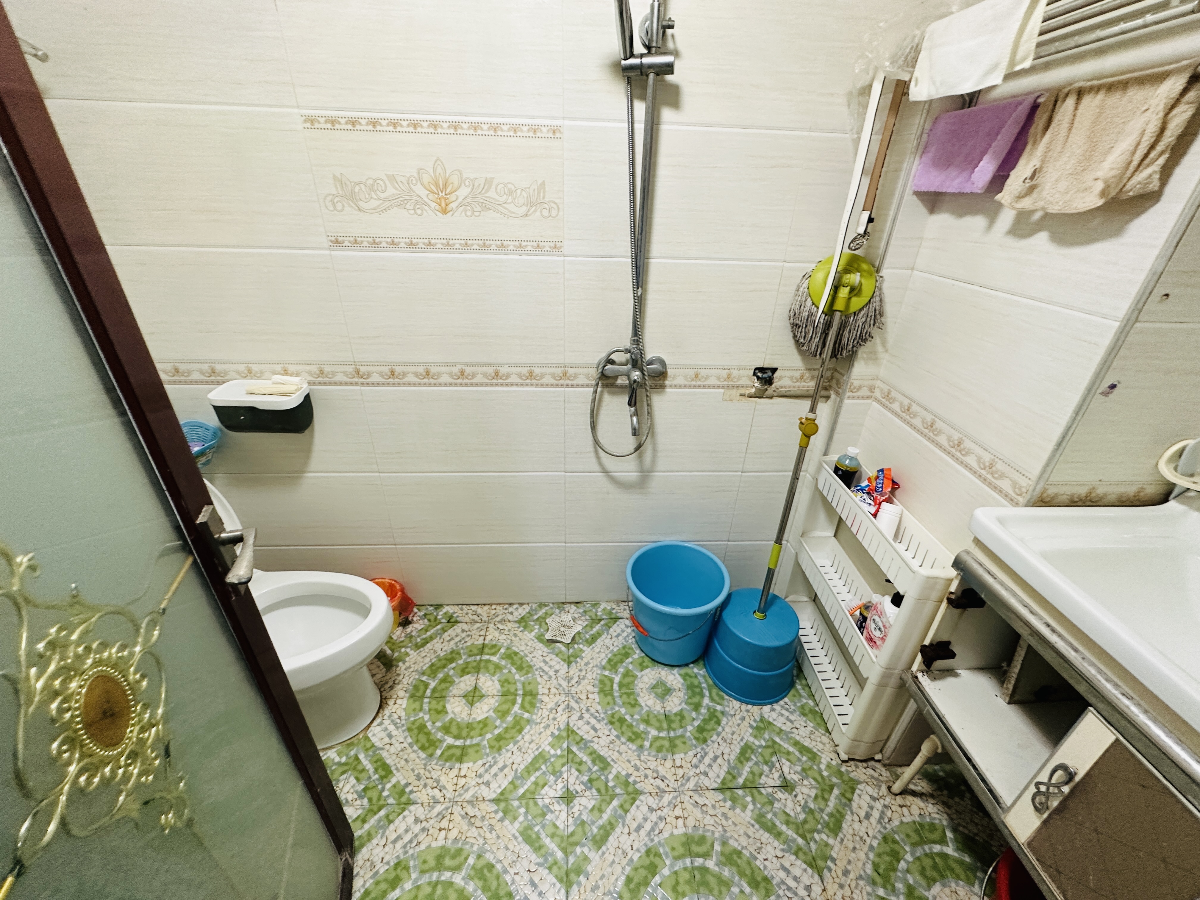 燕兴城 2室2厅1卫 116.0万 燕兴城 2室2厅1卫 116.0万卫生间