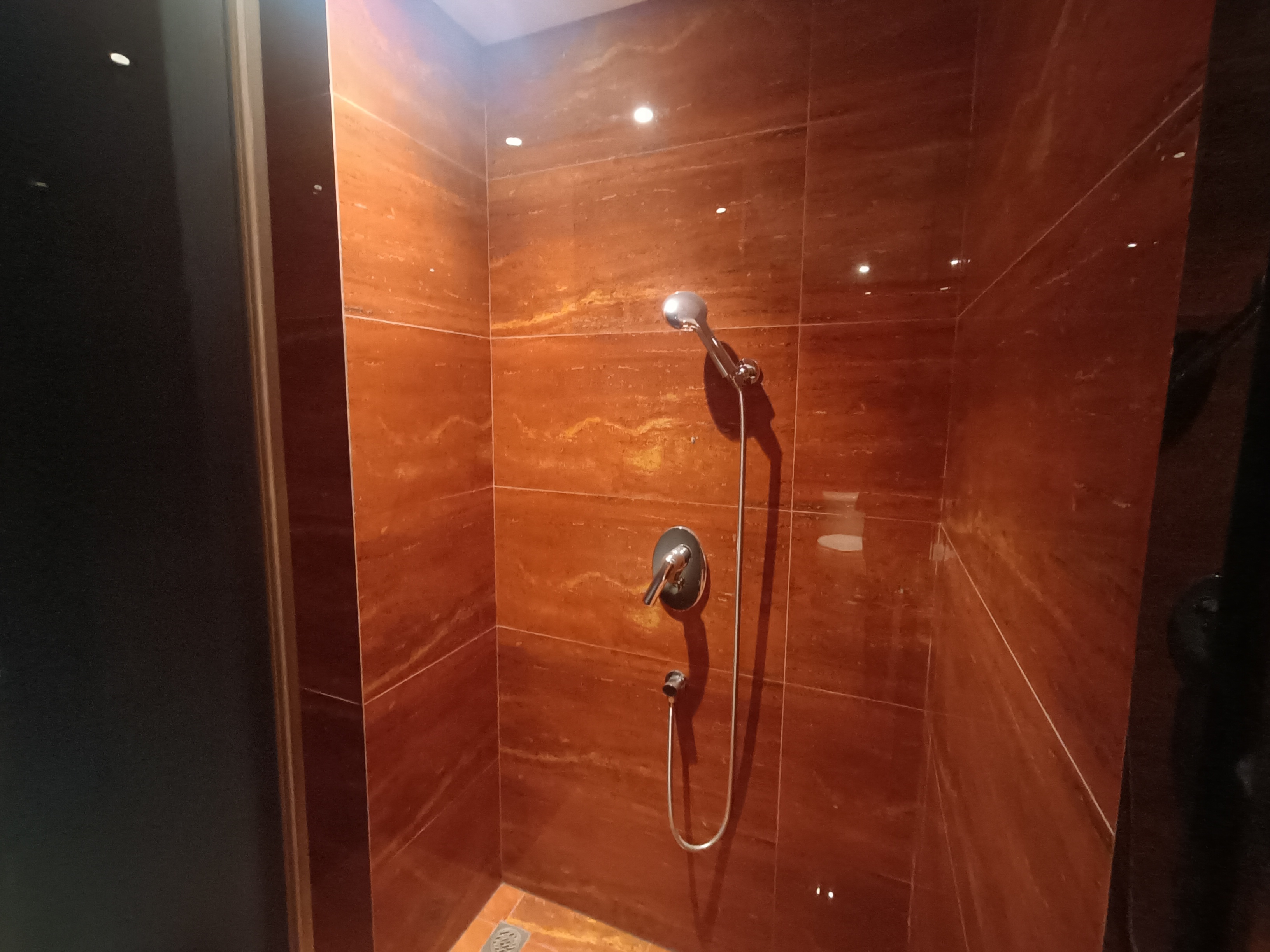 银天国际 1室0厅0卫 19.8万 银天国际 1室0厅0卫 19.8万室内图