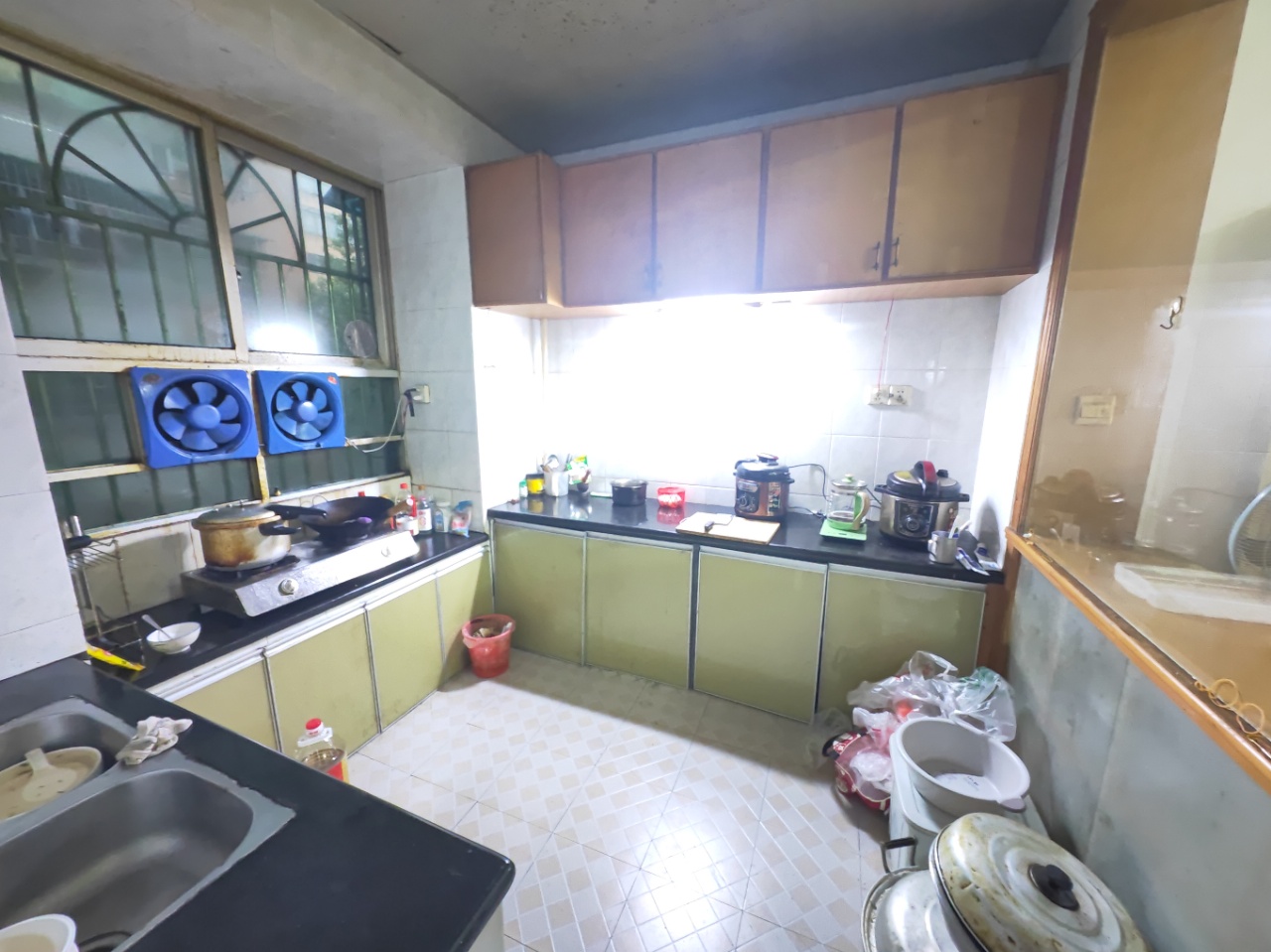 银苑小区 4室2厅2卫 62.0万 银苑小区 4室2厅2卫 62.0万室内图