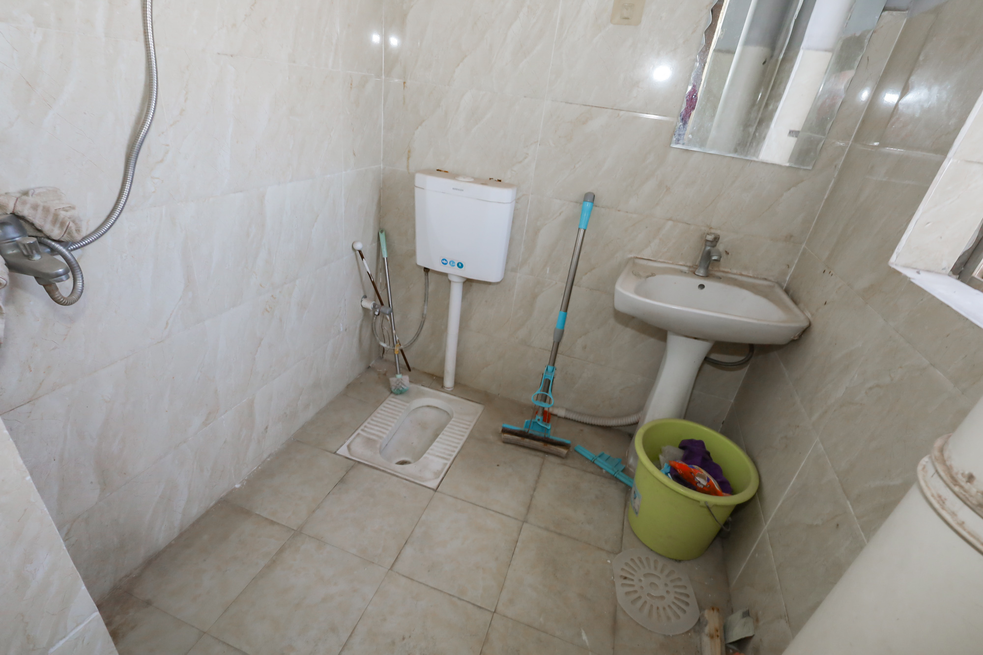 香海西岸  4室2厅2卫    149.96万 香海西岸  4室2厅2卫    149.96万卫生间