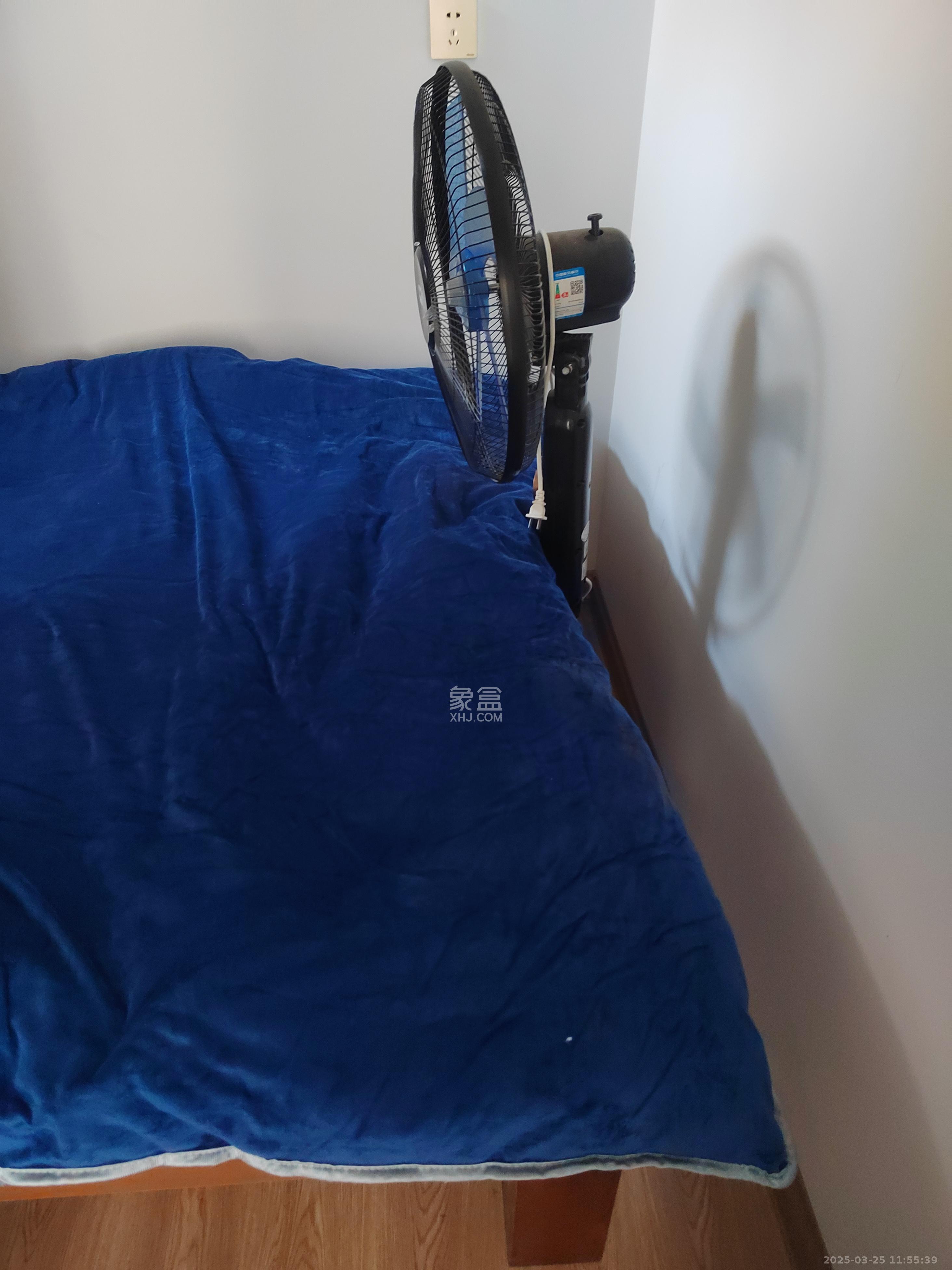 西湖鸿运佳苑  3室2厅1卫    2000.0元/月 西湖鸿运佳苑  3室2厅1卫    2000.0元/月室内图