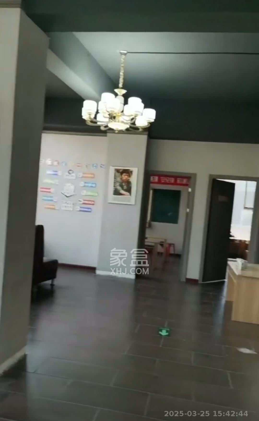 房产交易综合楼 7室0厅2卫 6000.0元/月 房产交易综合楼 7室0厅2卫 6000.0元/月室内图