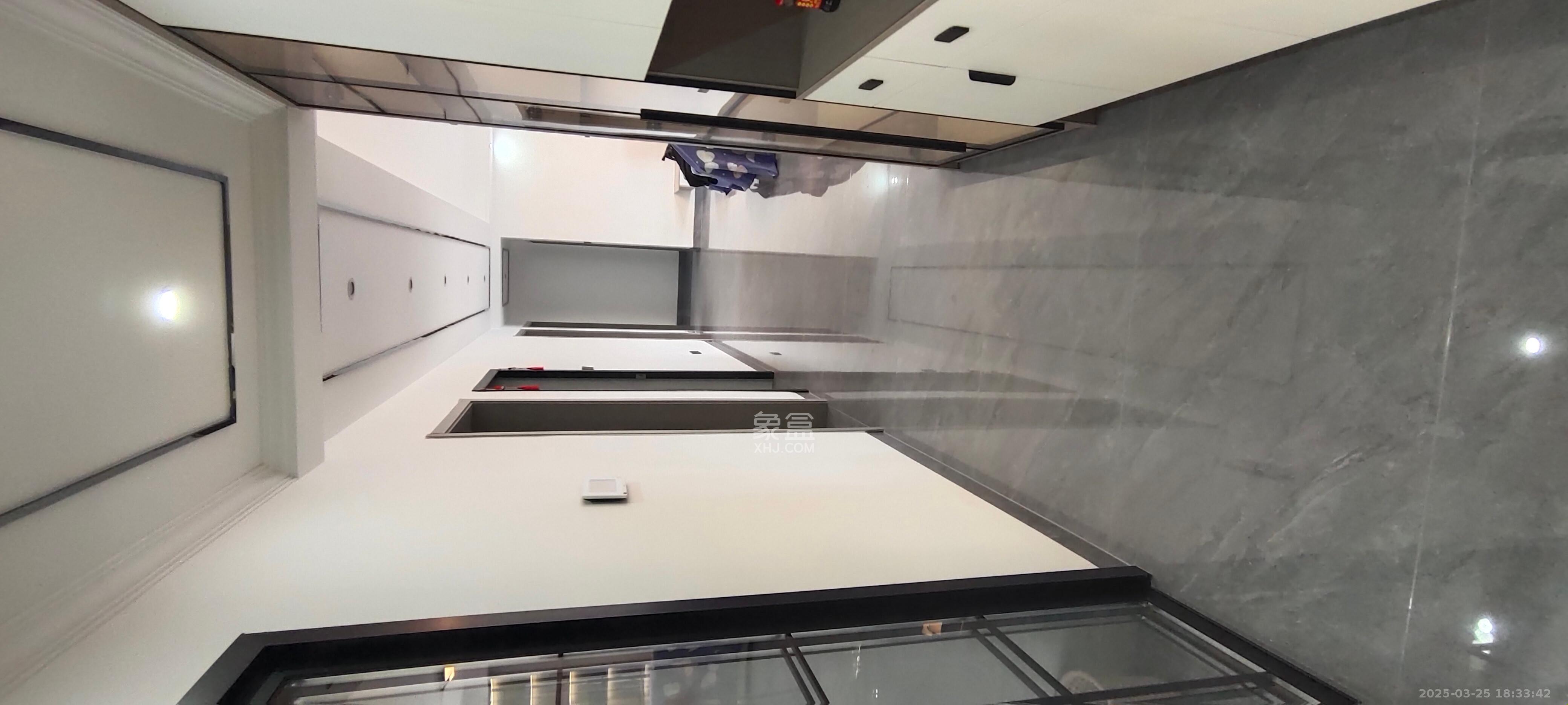 卢浮原著  4室2厅2卫    2800.0元/月 卢浮原著  4室2厅2卫    2800.0元/月