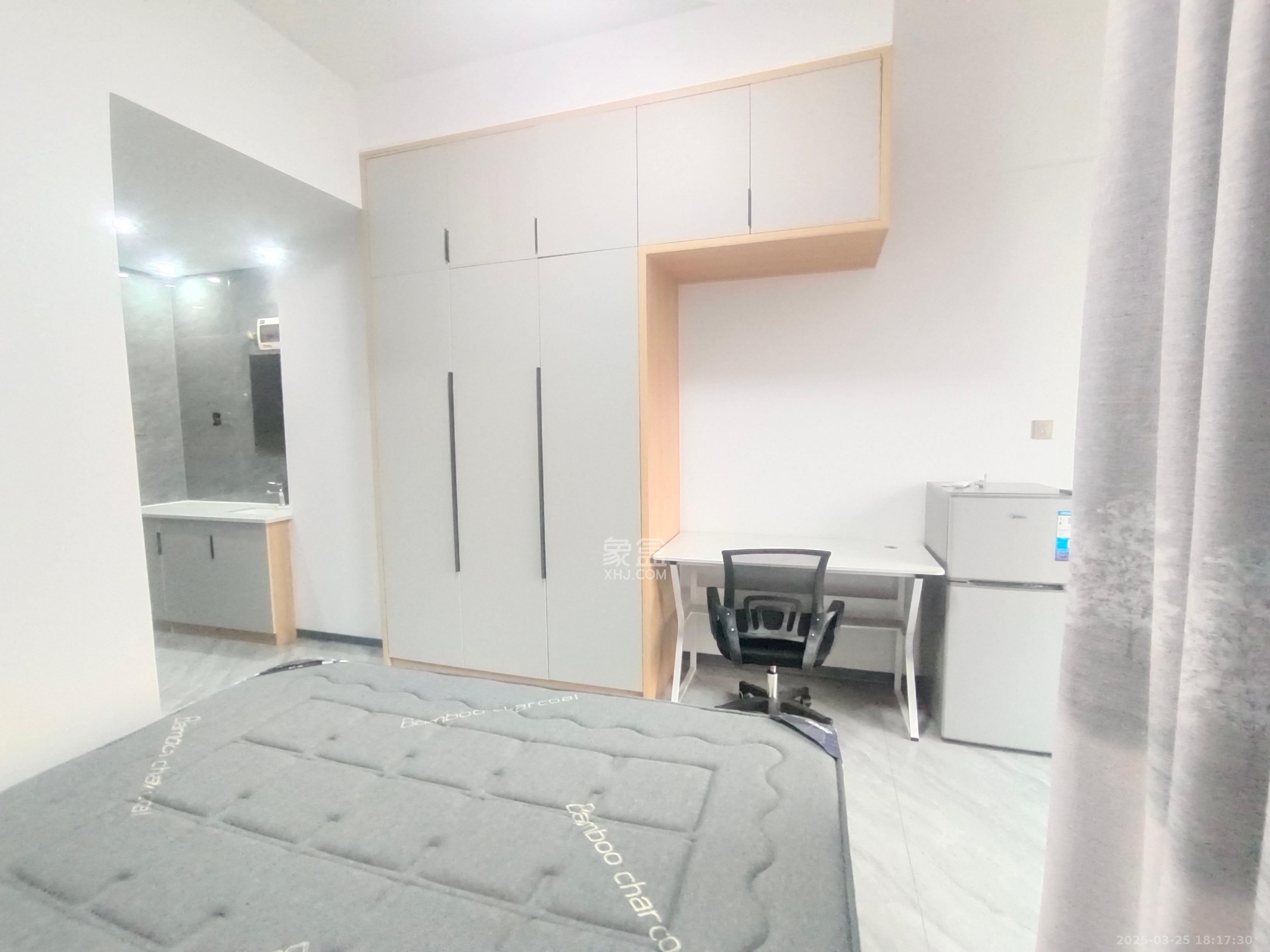 豪都新天地   42.0㎡     1500.00元/月室内图