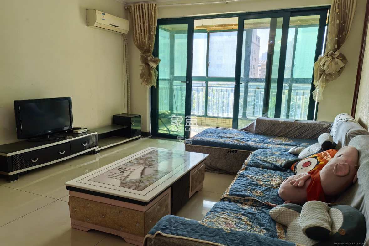 恒大名都 2室2厅1卫 1500.0元/月 恒大名都 2室2厅1卫 1500.0元/月室内图