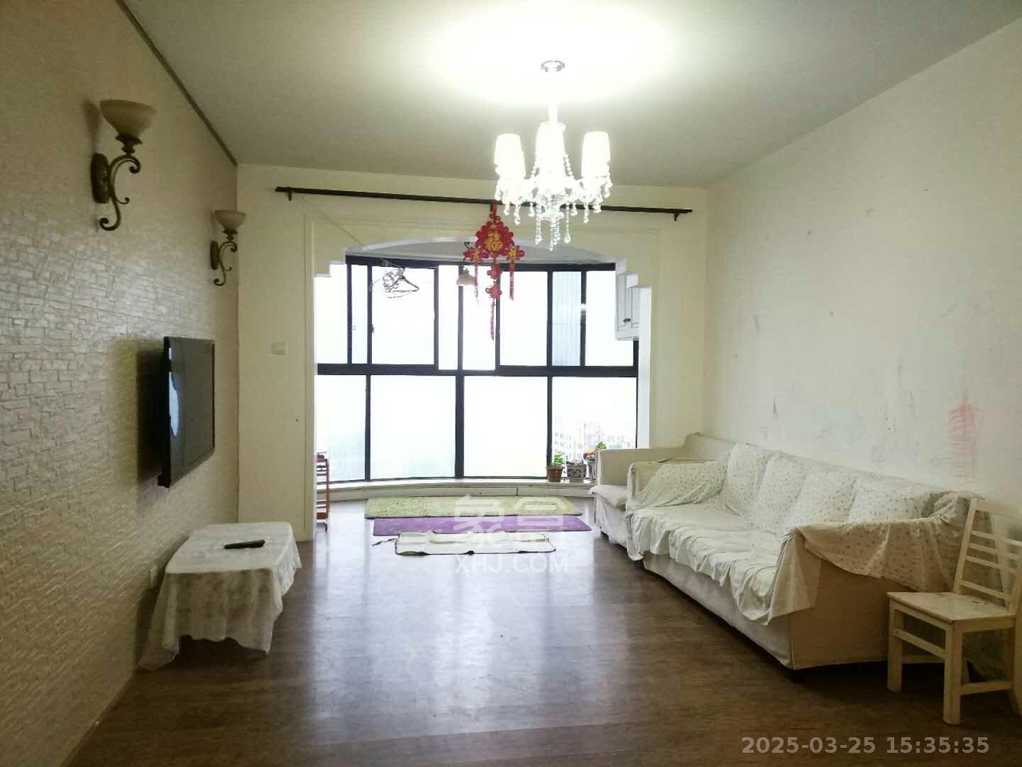 保利麓谷林语F区  3室2厅2卫   2700.00元/月
