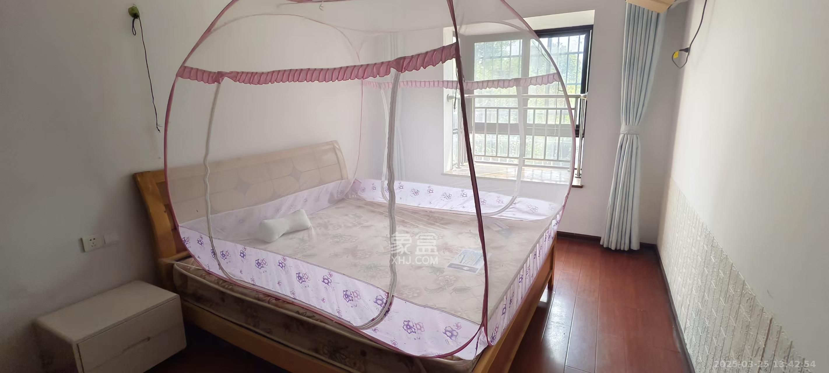 山水霖城(植物原著) 3室2厅2卫 2000.0元/月 山水霖城(植物原著) 3室2厅2卫 2000.0元/月室内图