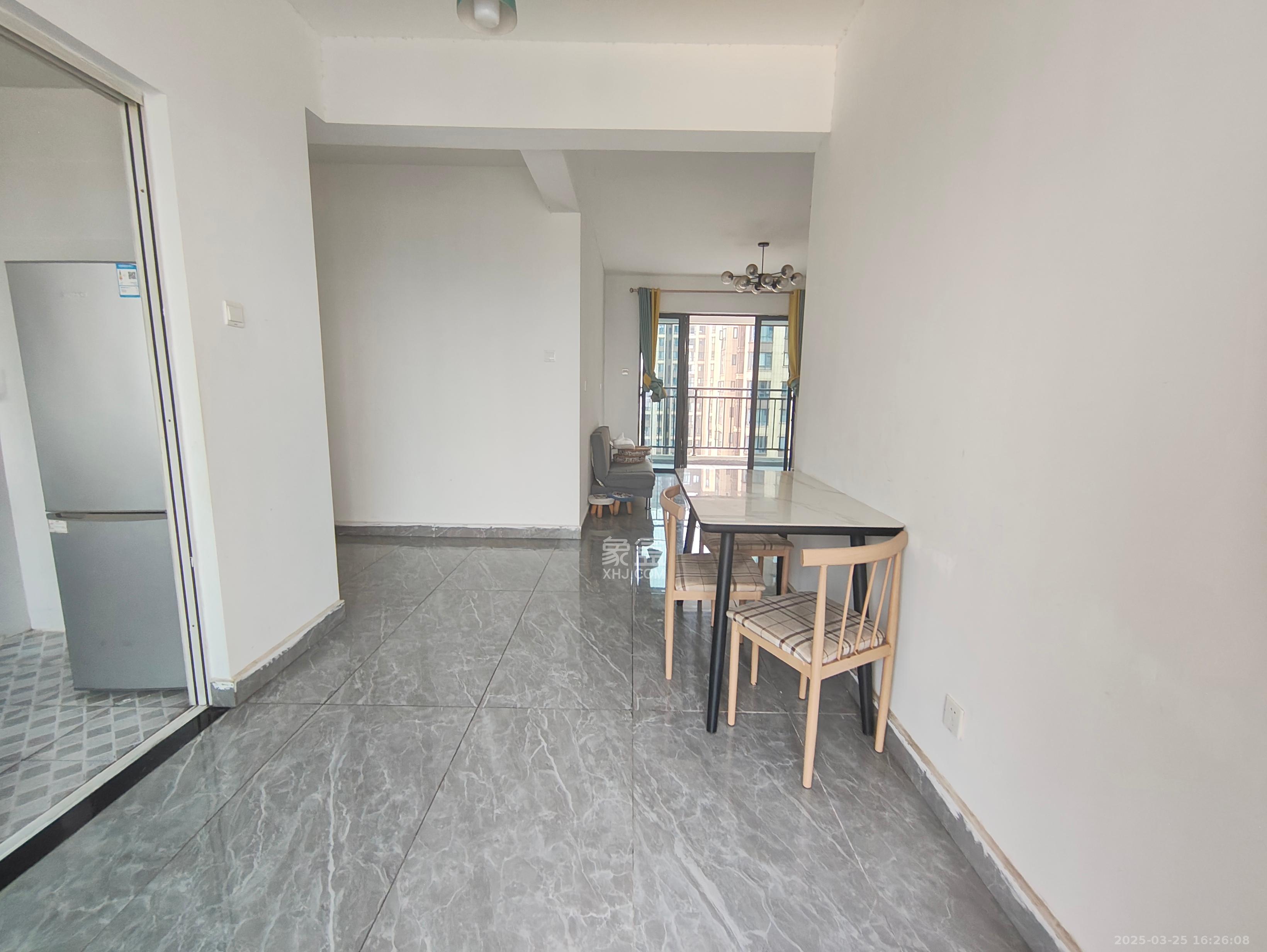 湘熙水郡(观澜海赋家园) 3室2厅2卫 2500.0元/月 湘熙水郡(观澜海赋家园) 3室2厅2卫 2500.0元/月室内图