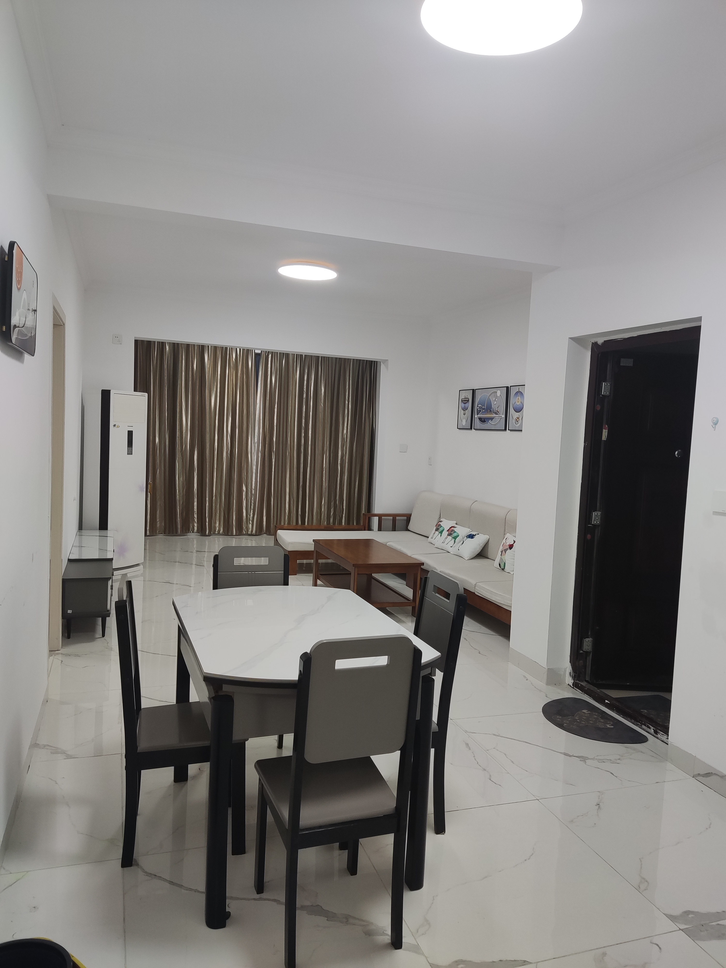 西合路(红湘段)安置房 1室0厅0卫 2000.0元/月 西合路(红湘段)安置房 1室0厅0卫 2000.0元/月室内图