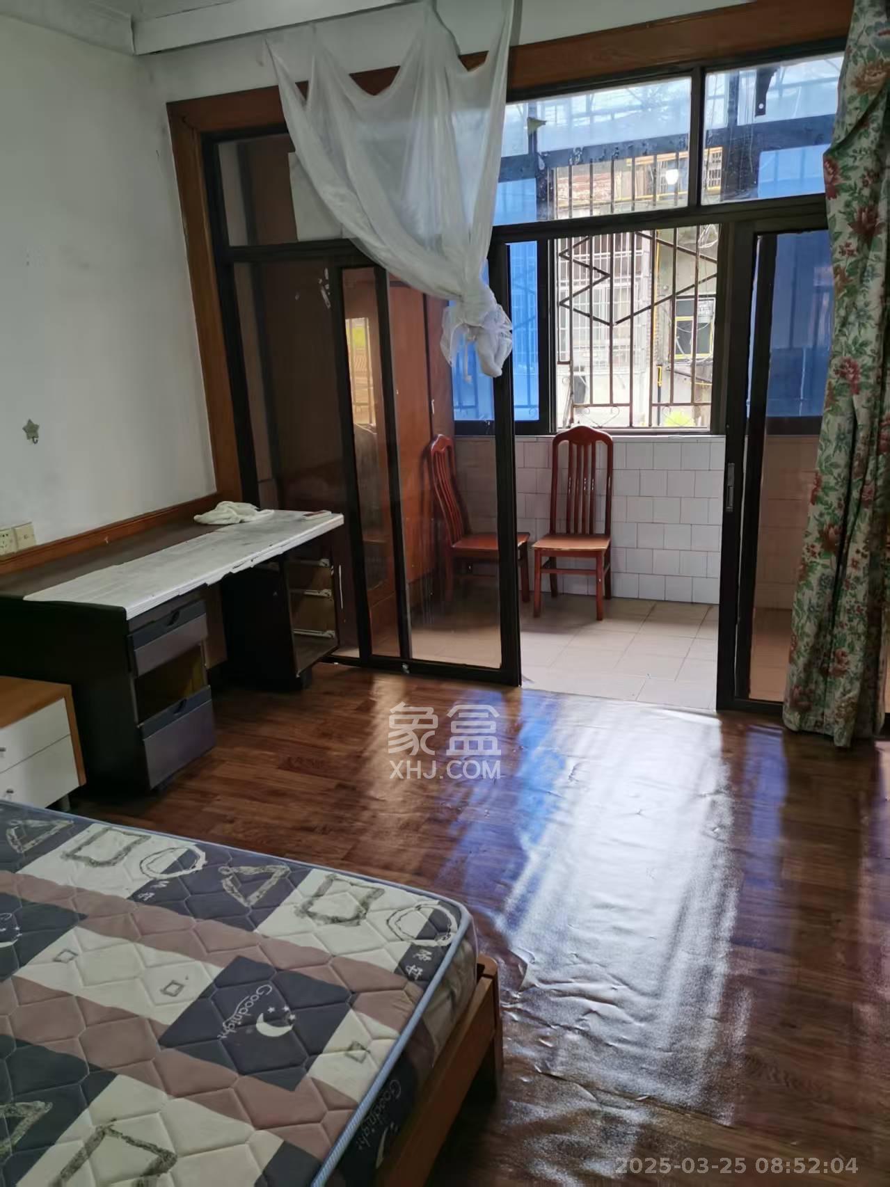 富雅里  1室0厅0卫   1600.00元/月室内图