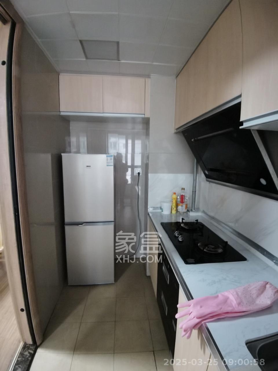 五矿万境蓝山  2室1厅1卫   1800.00元/月室内图