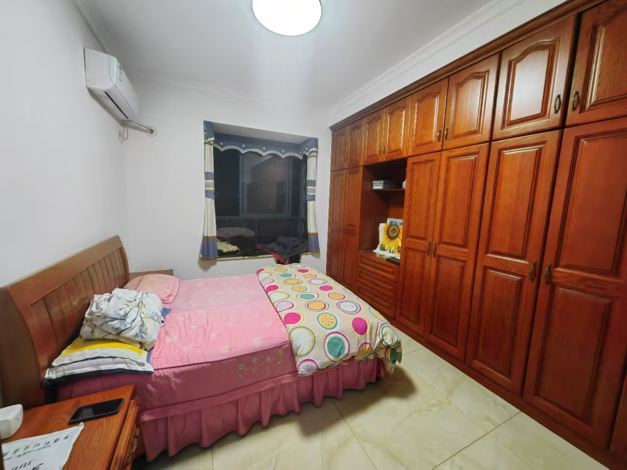 旺佳华府 4室2厅2卫 2800.0元/月 旺佳华府 4室2厅2卫 2800.0元/月室内图