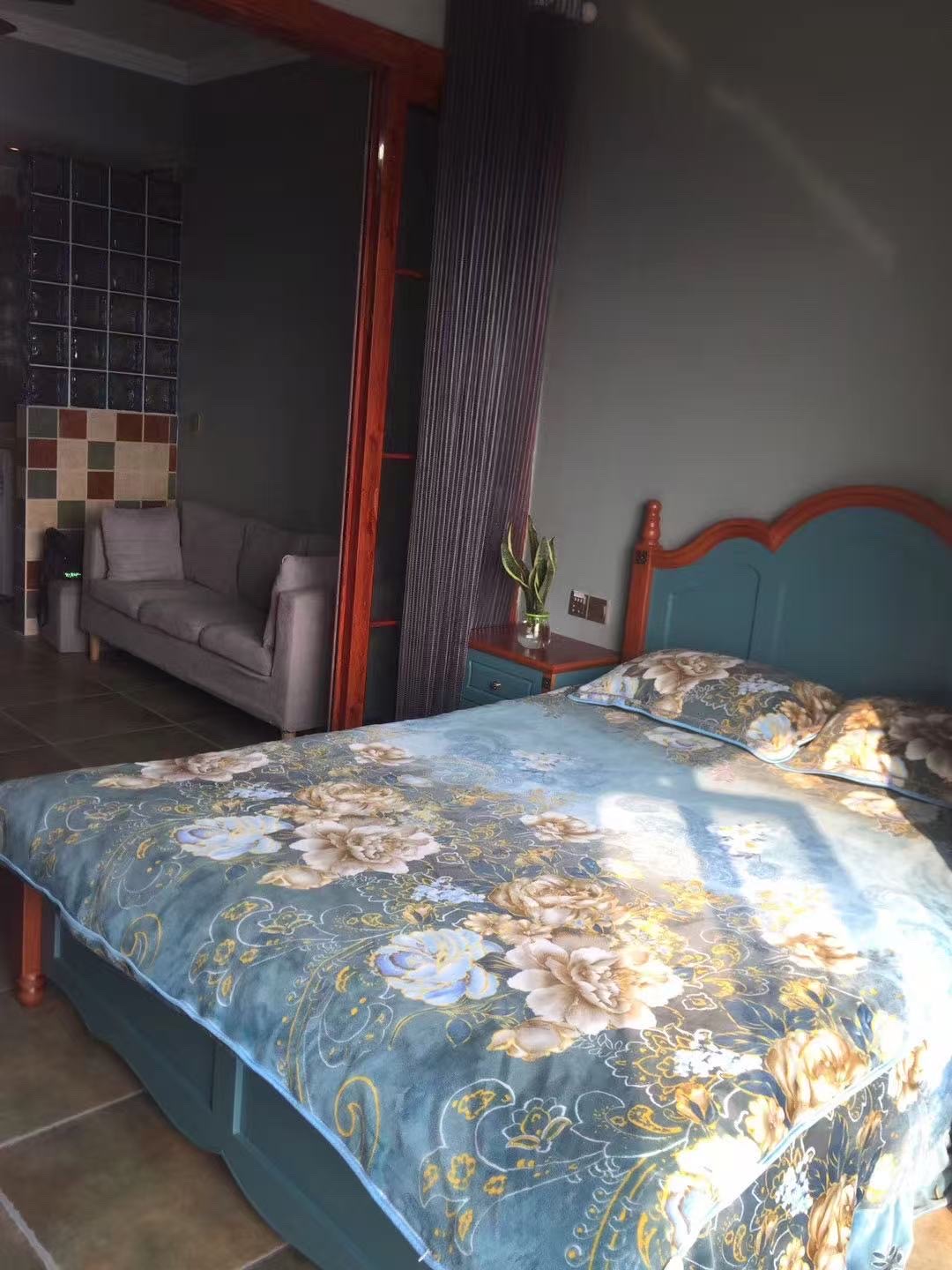 鸿浩达吉星广场(秀石街) 1室1厅1卫 1000.0元/月 鸿浩达吉星广场(秀石街) 1室1厅1卫 1000.0元/月室内图