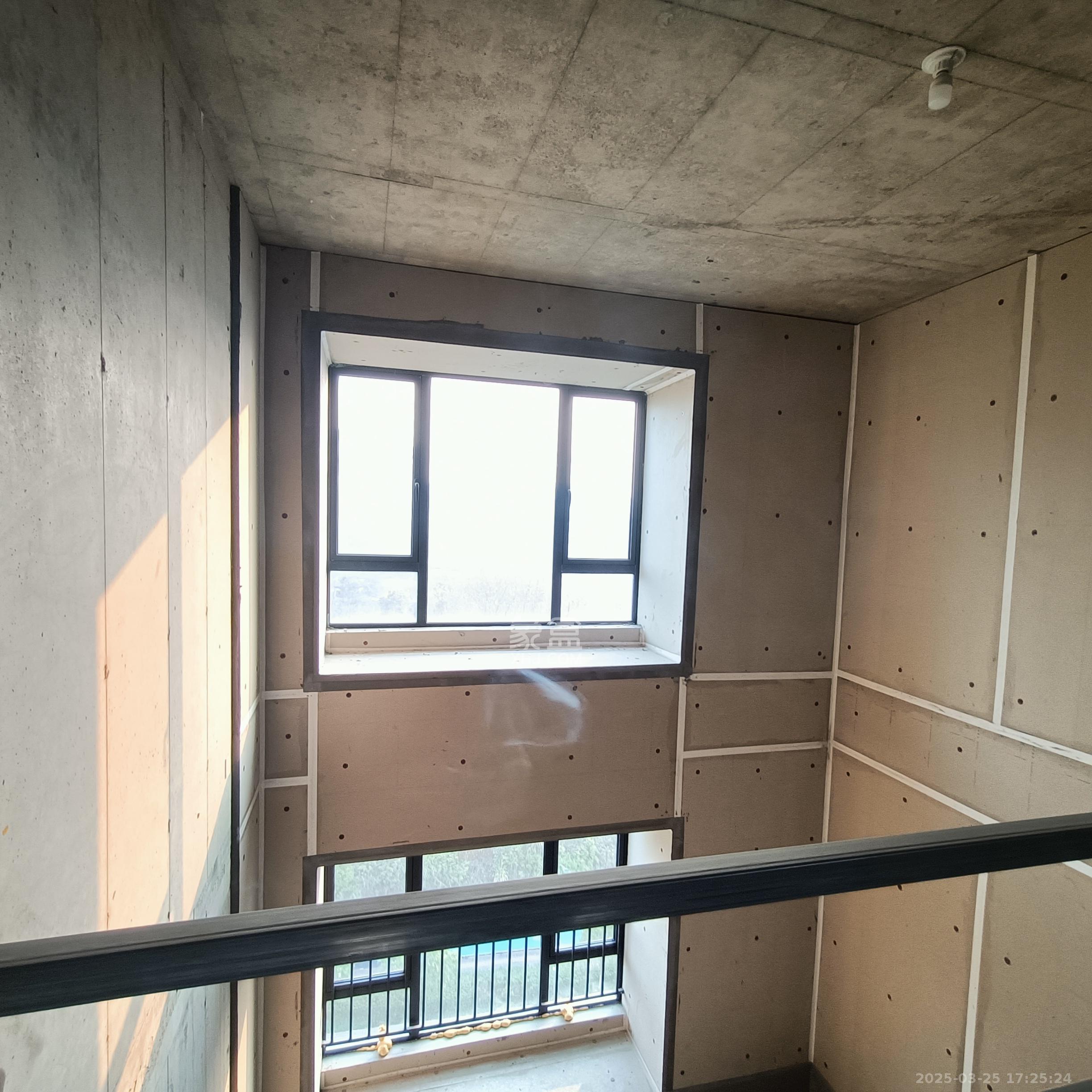 和顺府  5室2厅2卫   1300.00元/月室内图