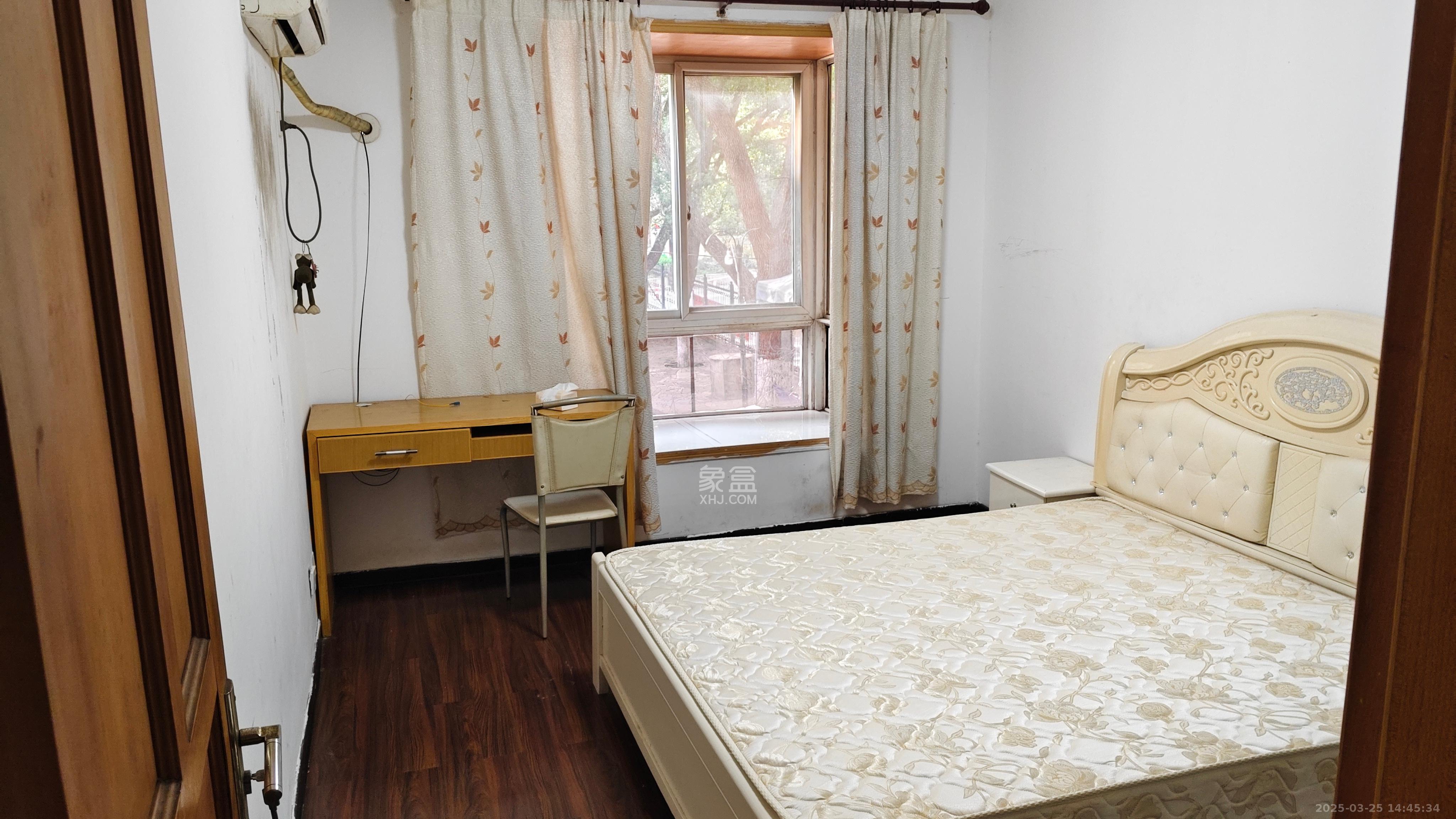 龙吉湾小区(龙瑞尚苑) 2室2厅1卫 1600.0元/月 龙吉湾小区(龙瑞尚苑) 2室2厅1卫 1600.0元/月室内图