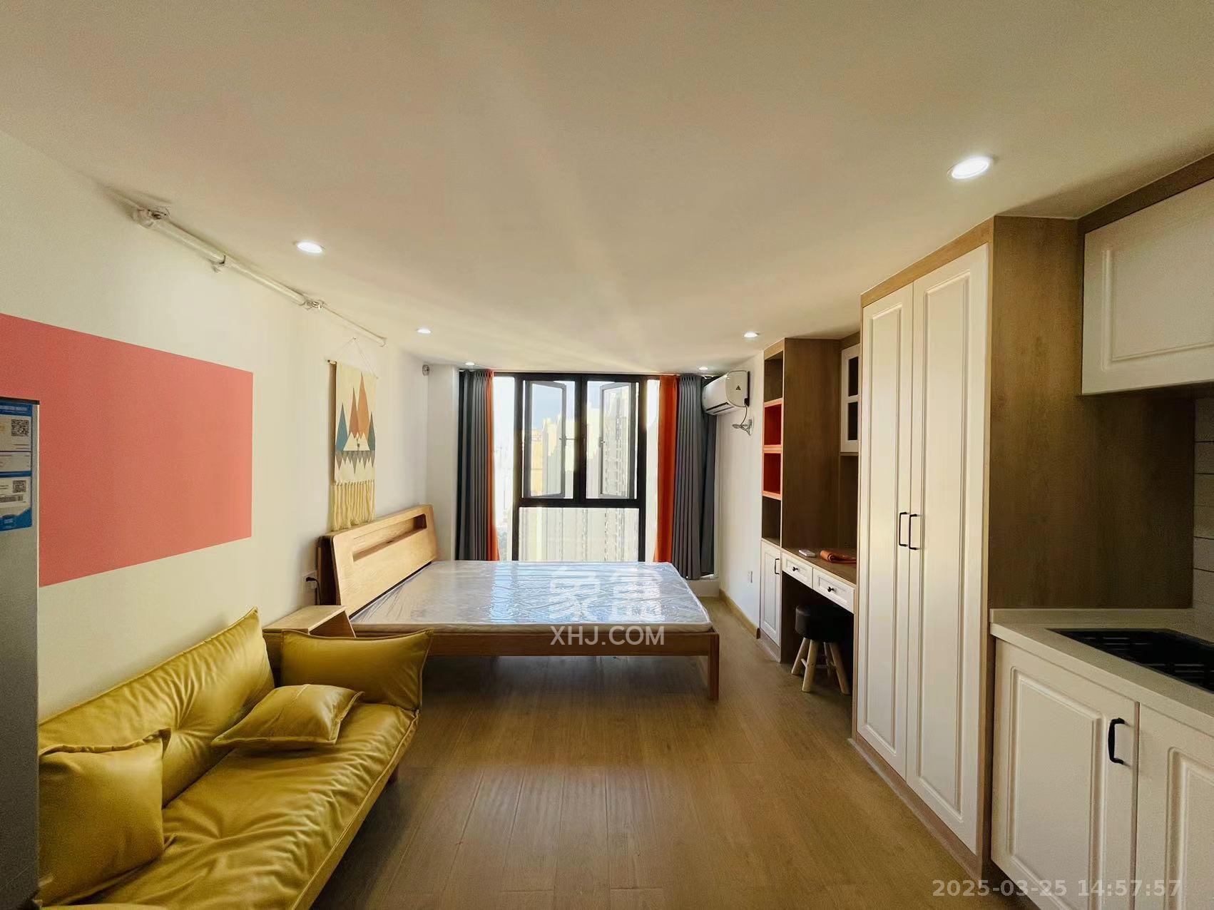 金地中交麓谷香颂(金地中交雅苑)  1室1厅1卫    1100.0元/月 金地中交麓谷香颂(金地中交雅苑)  1室1厅1卫    1100.0元/月