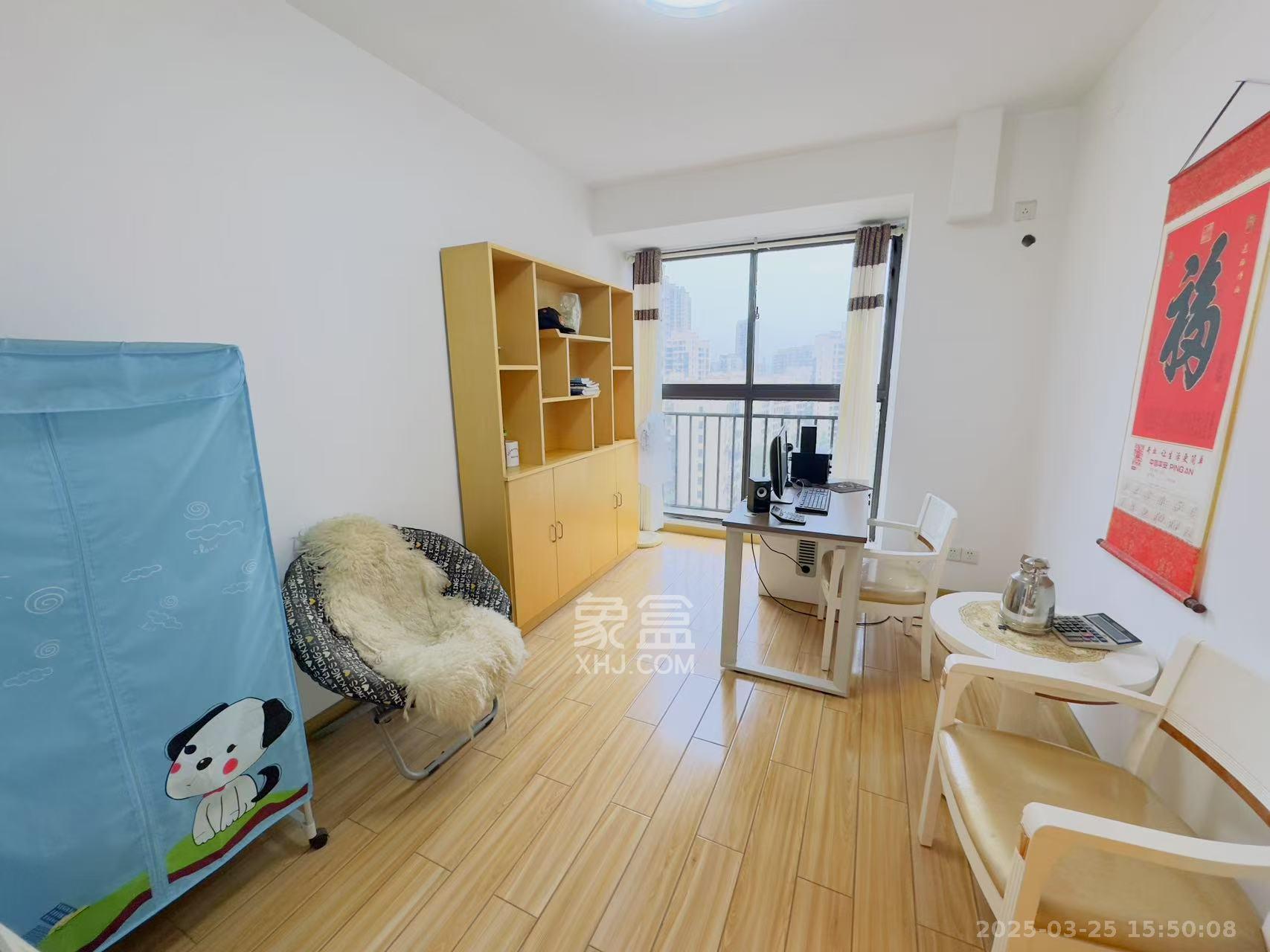 保利麓谷林语E区  4室2厅2卫    2800.0元/月室内图