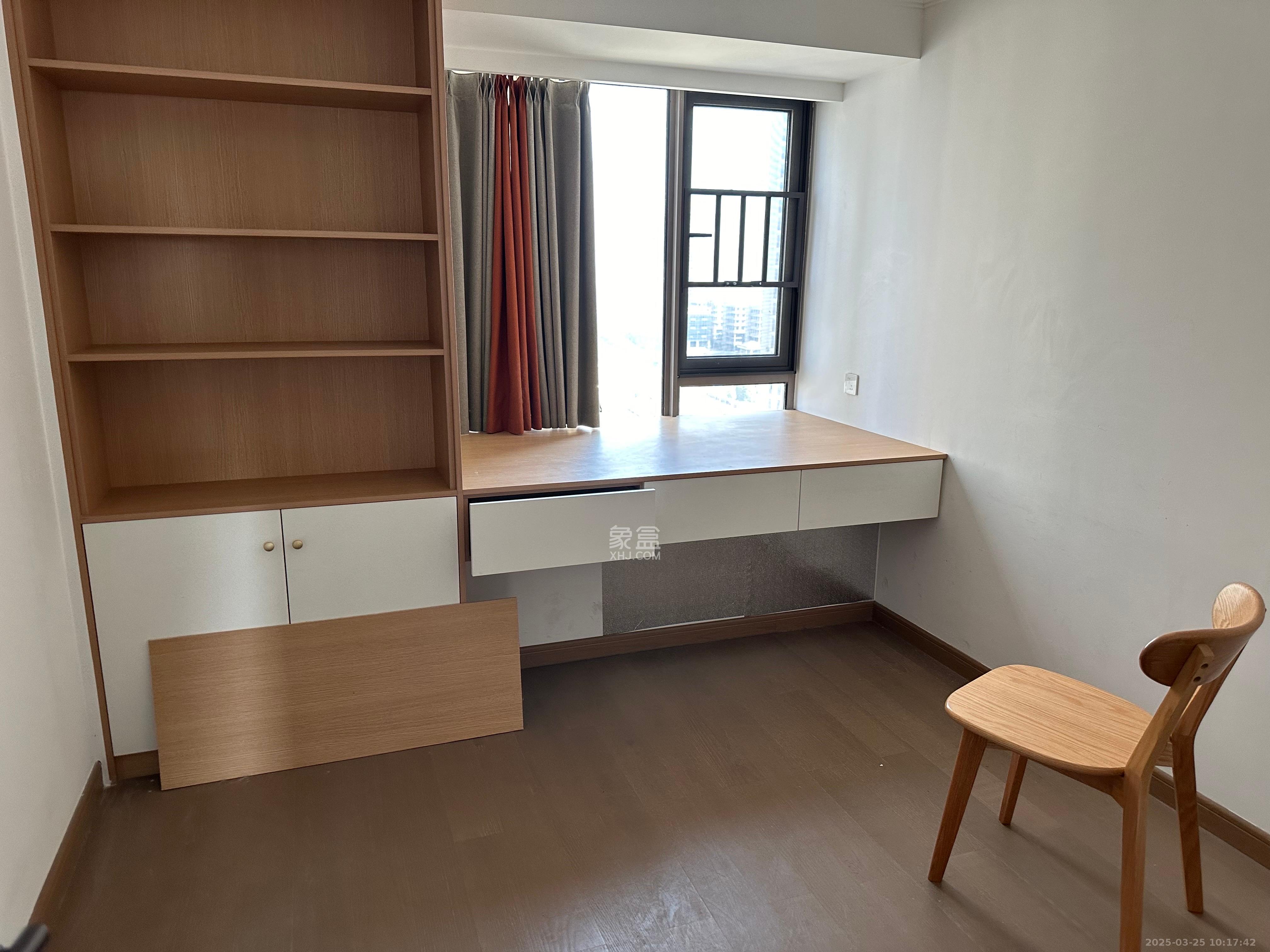 长沙溪山悦  4室2厅2卫   3300.00元/月室内图