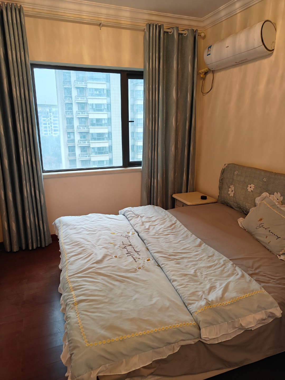 恒大华府 3室2厅2卫 2000.0元/月 恒大华府 3室2厅2卫 2000.0元/月室内图