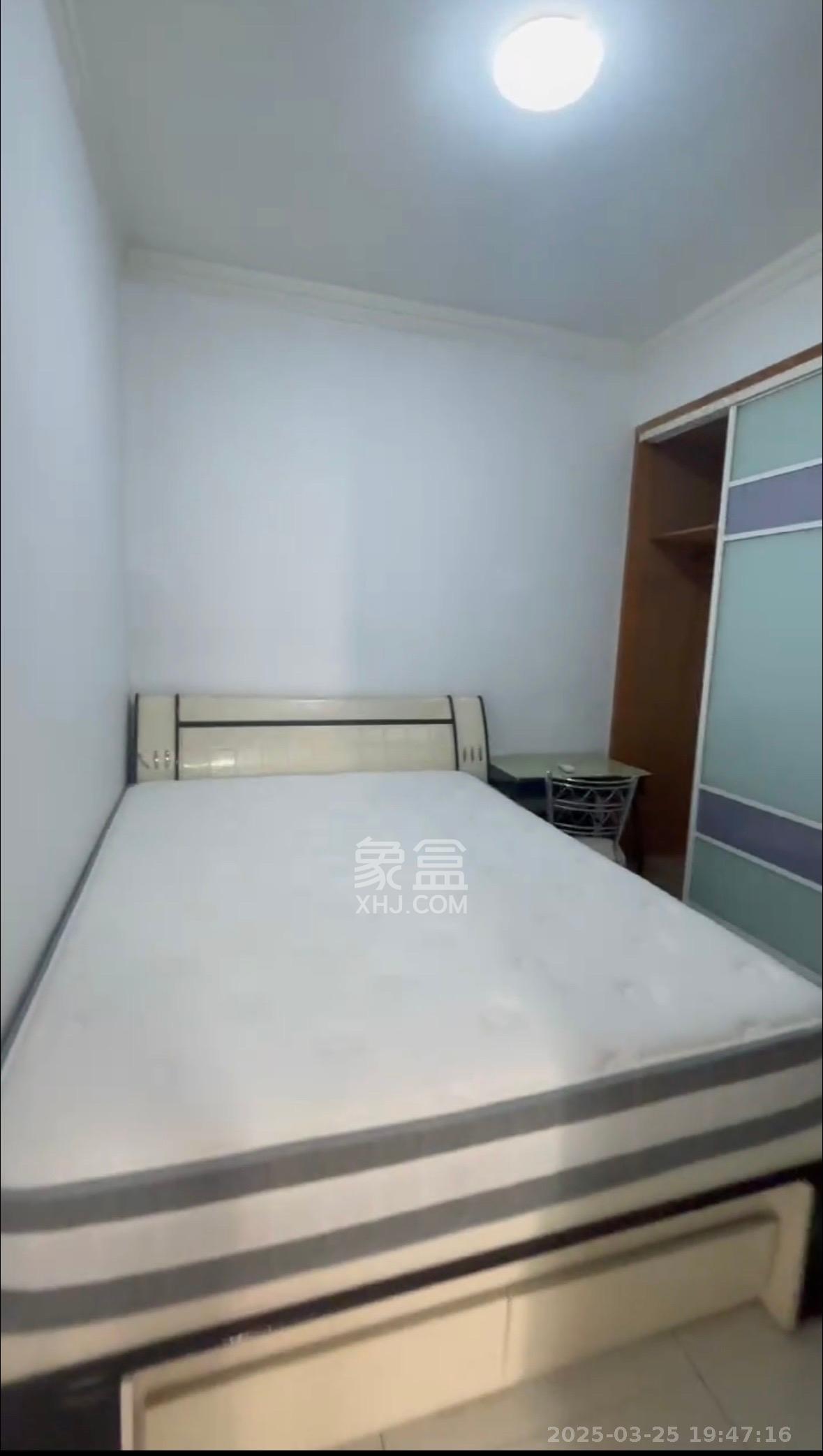 新楚天扶华庭  2室1厅1卫   2200.00元/月室内图