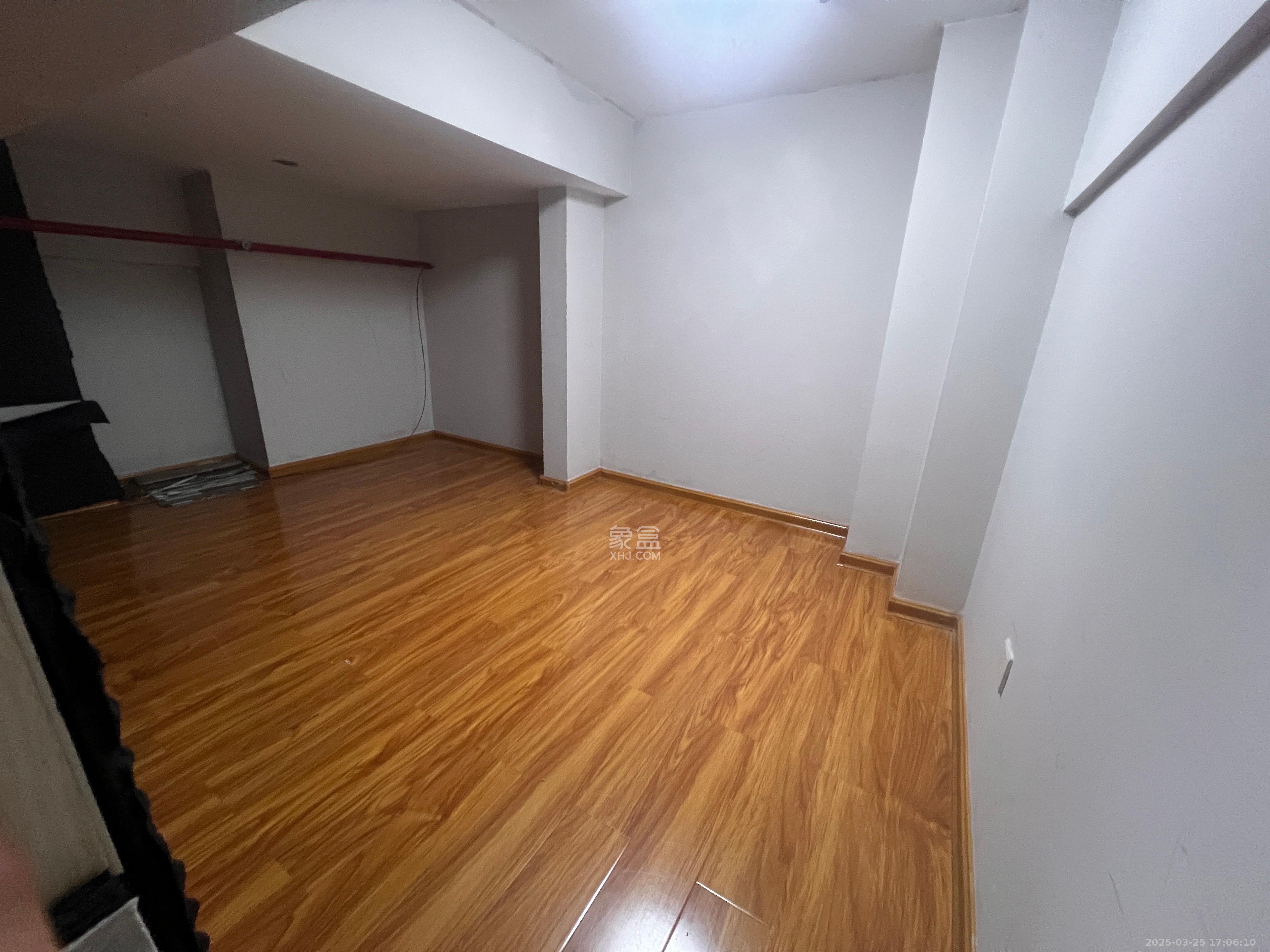 金科时代中心  1室1厅1卫   1700.00元/月室内图